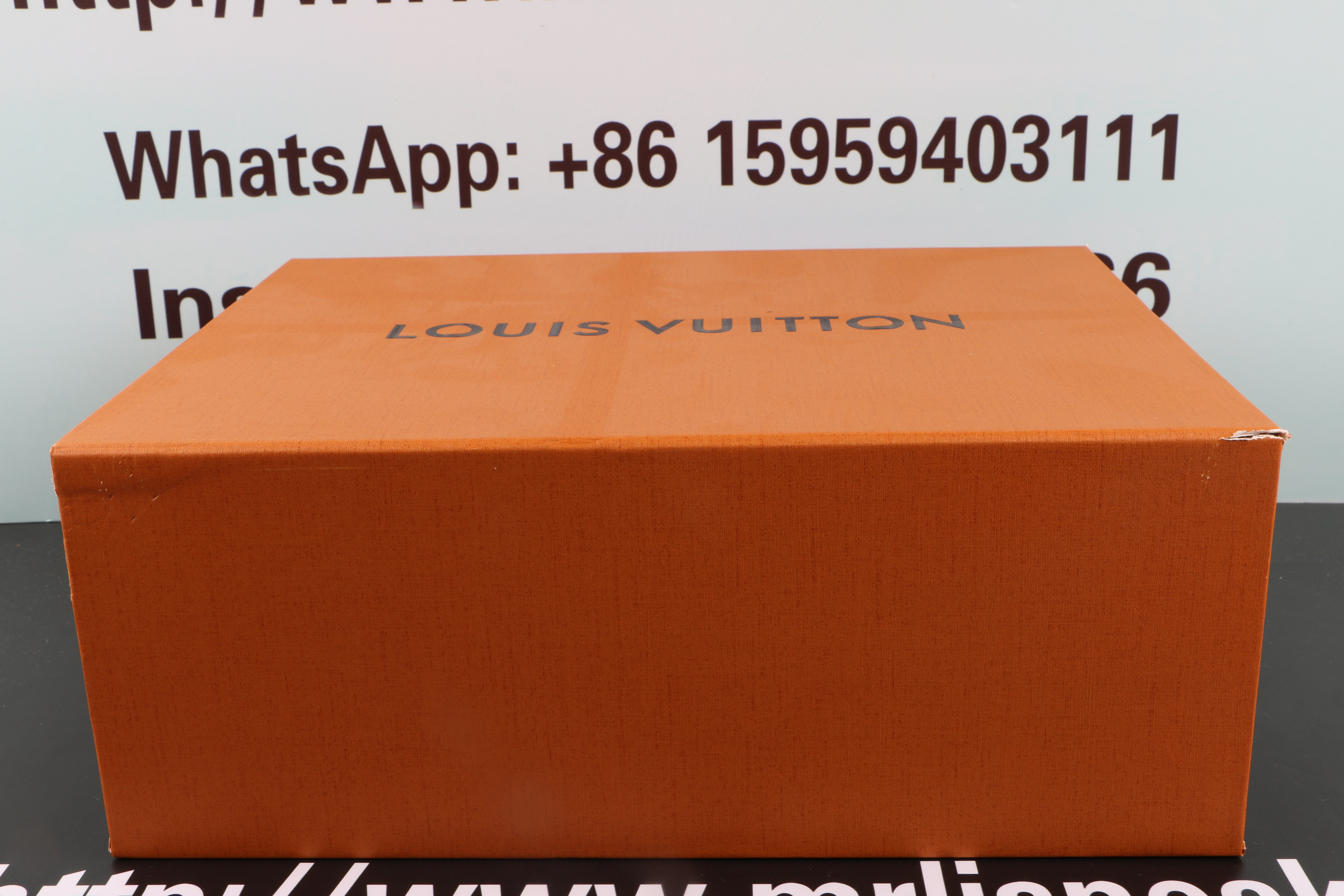 Louis Vuitton Trainer Monogram Denim Beige Whie