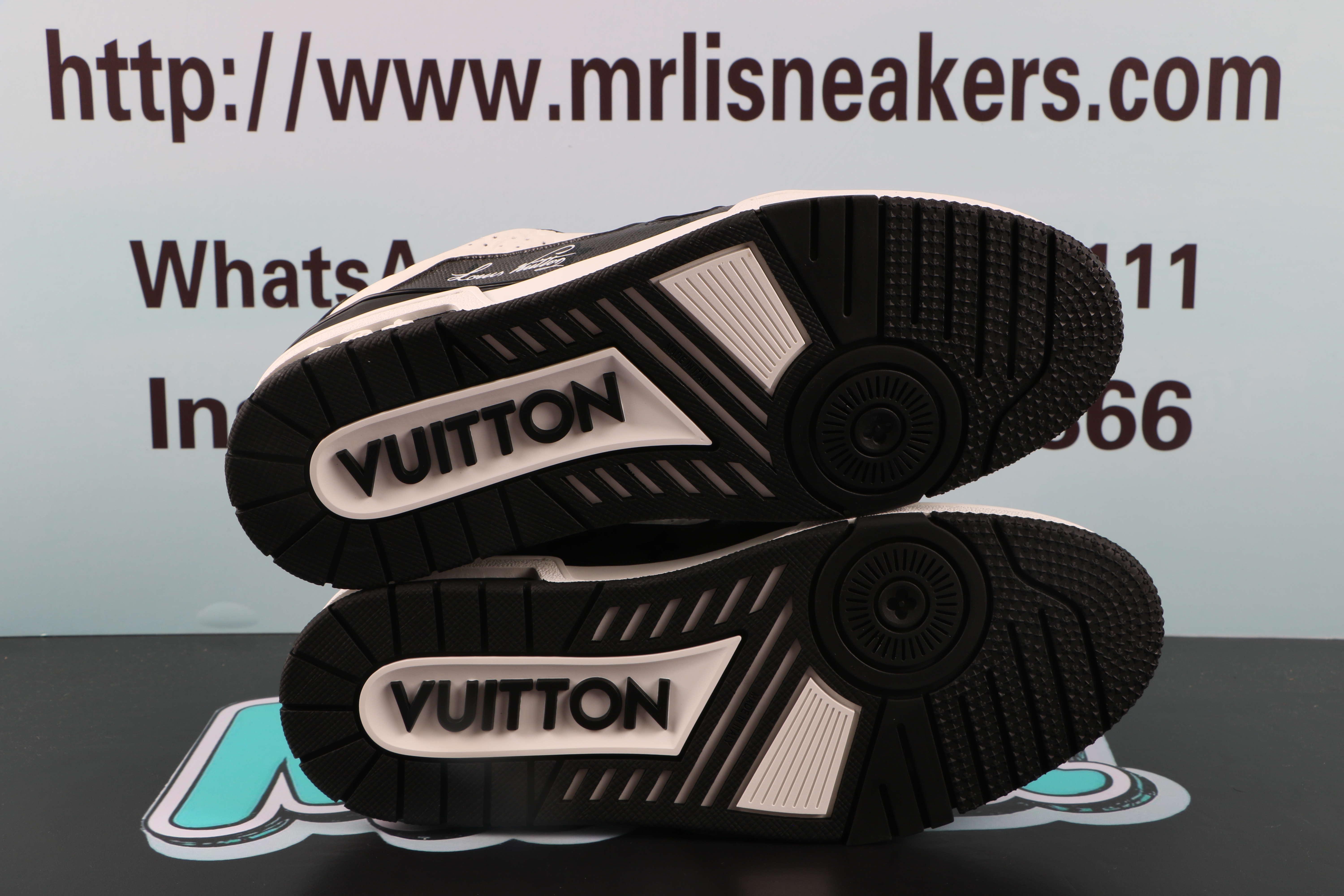 Louis Vuitton LV Trainer #54 Black wihte