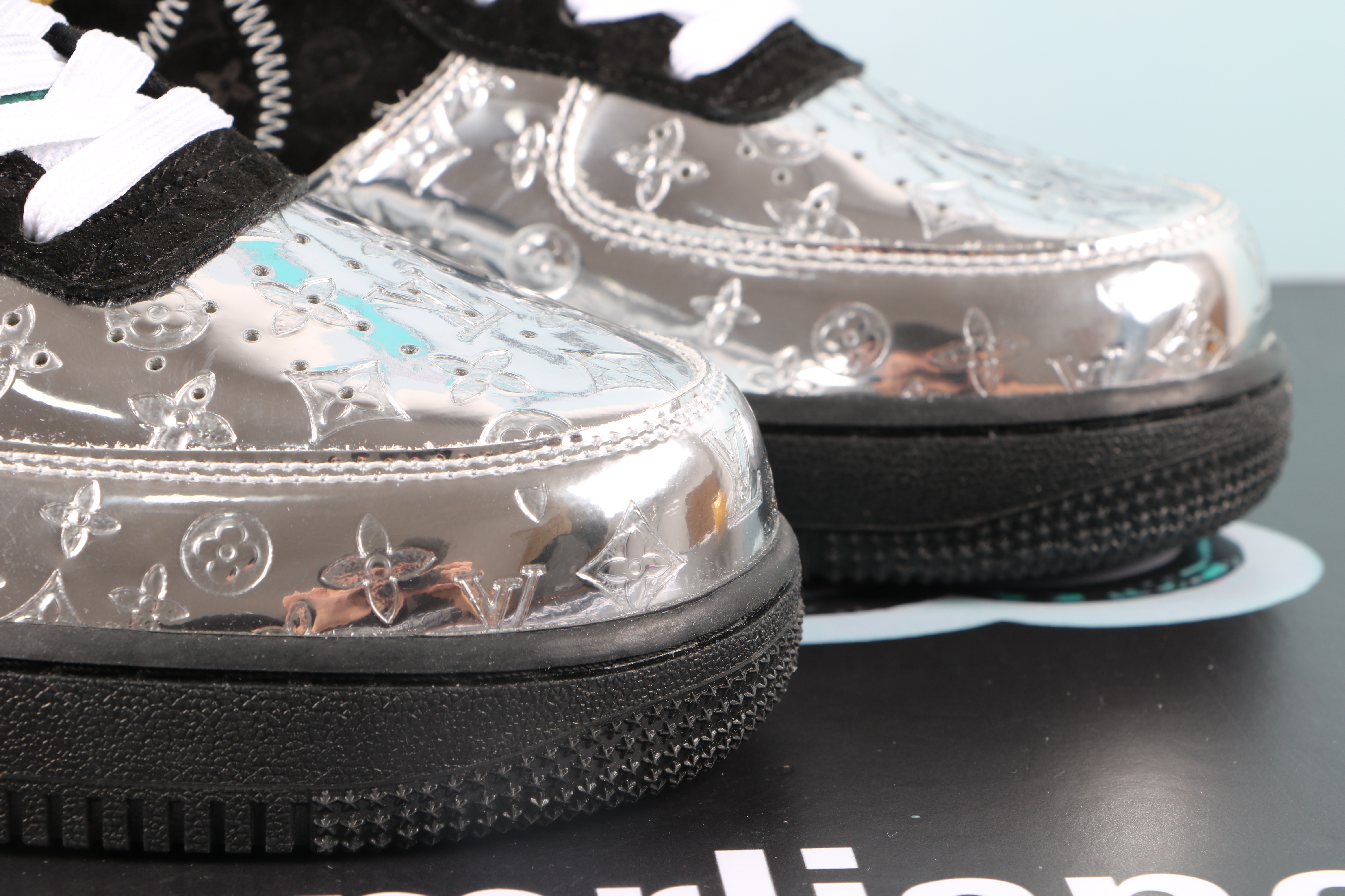 Nike Air Force 1Low SP Undefeated Multi-Patent Pink Prime