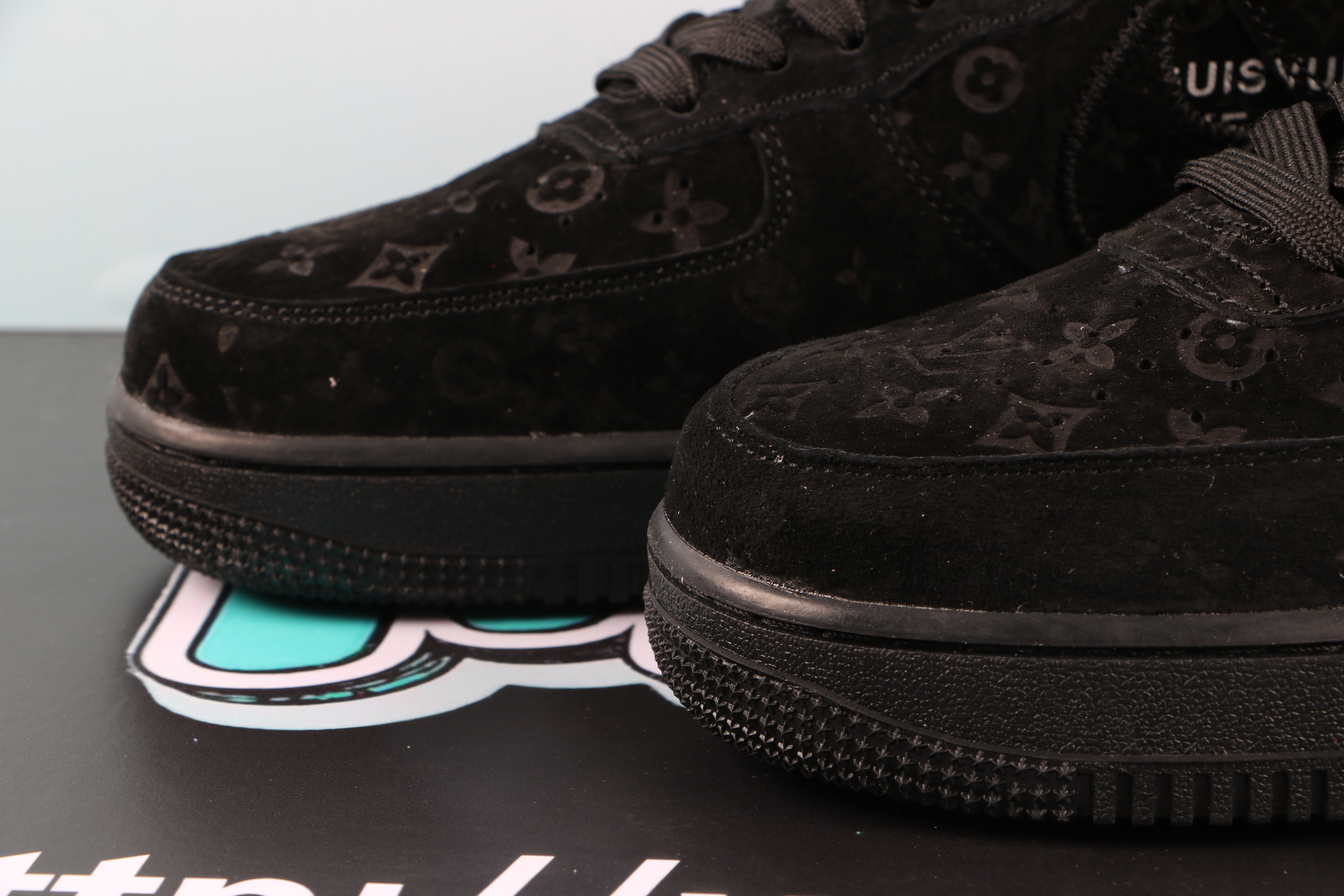 Louis Vuitton Air Force 1 Low