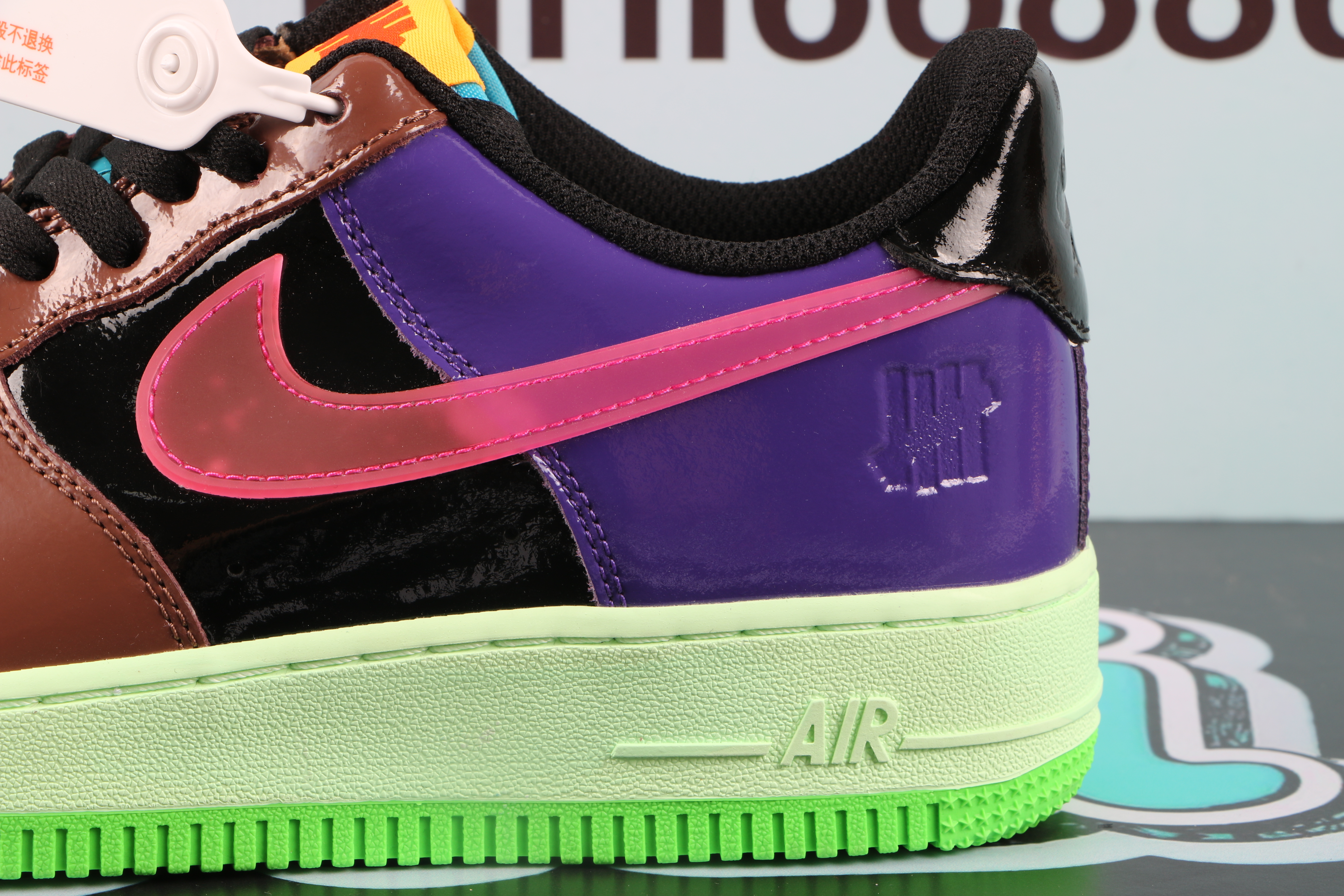 Nike Air Force 1Low SP Undefeated Multi-Patent Pink Prime
