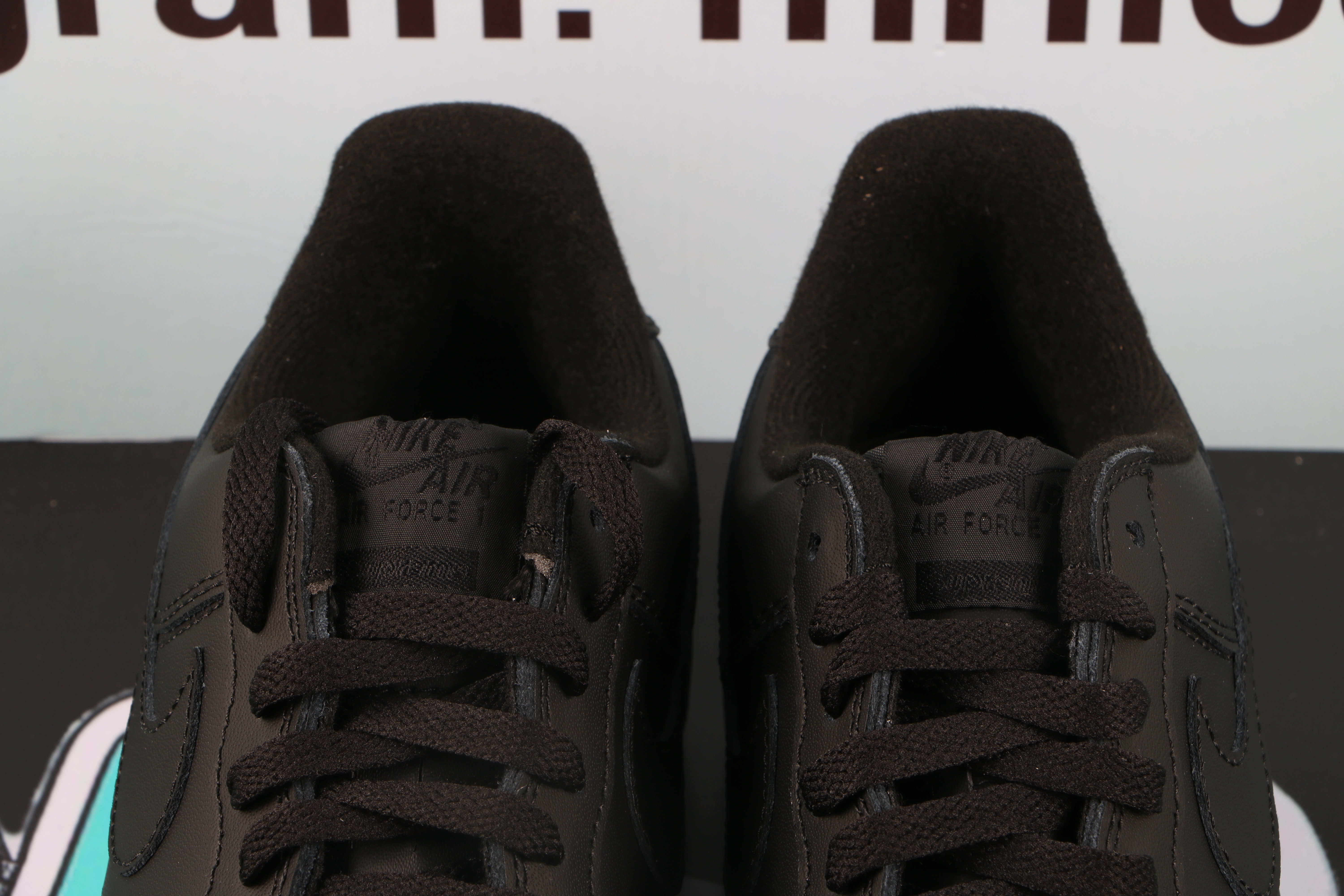 Nike Air Force 1 Low Supreme Black