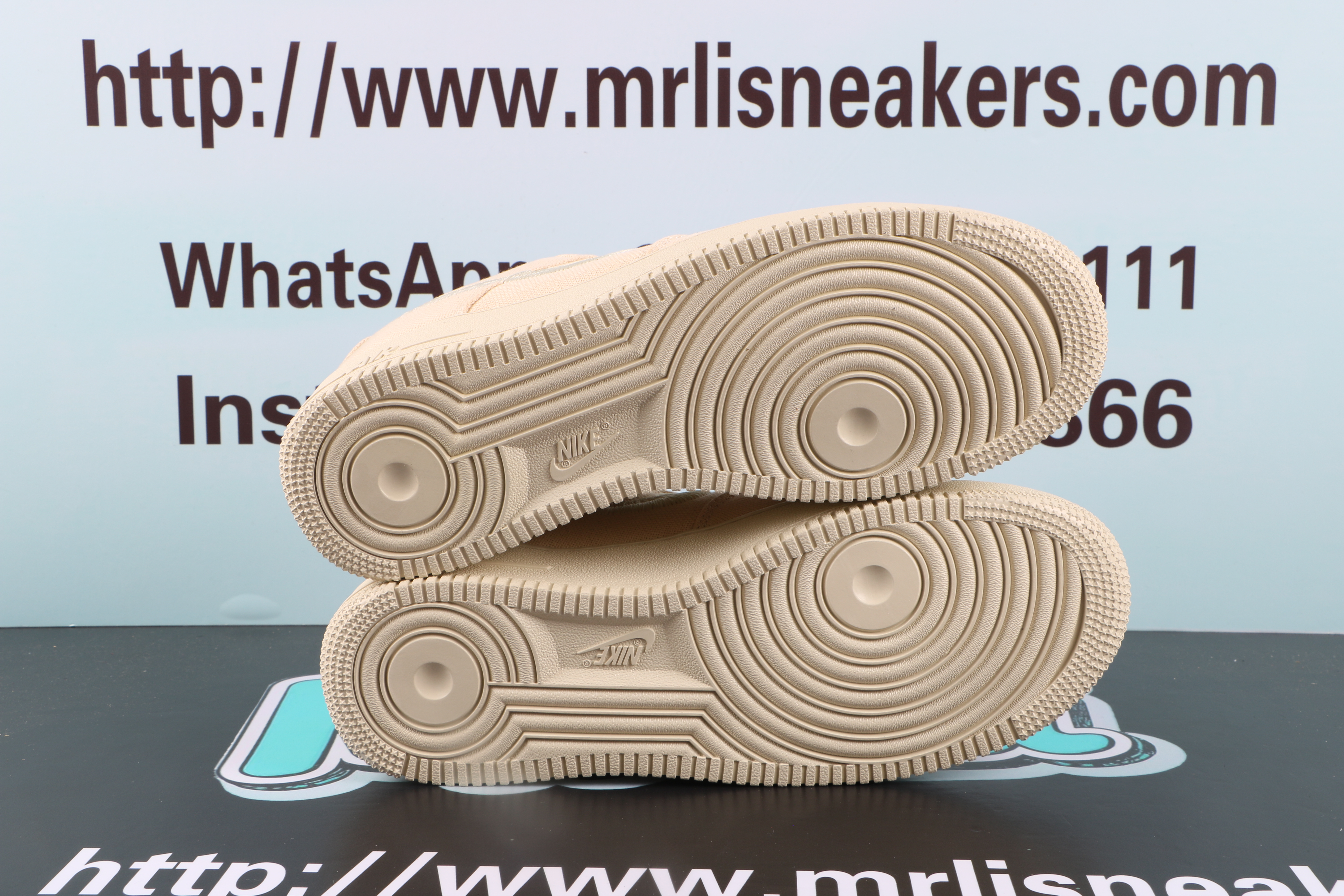 Nike Air Force 1 Low Stussy Fossil