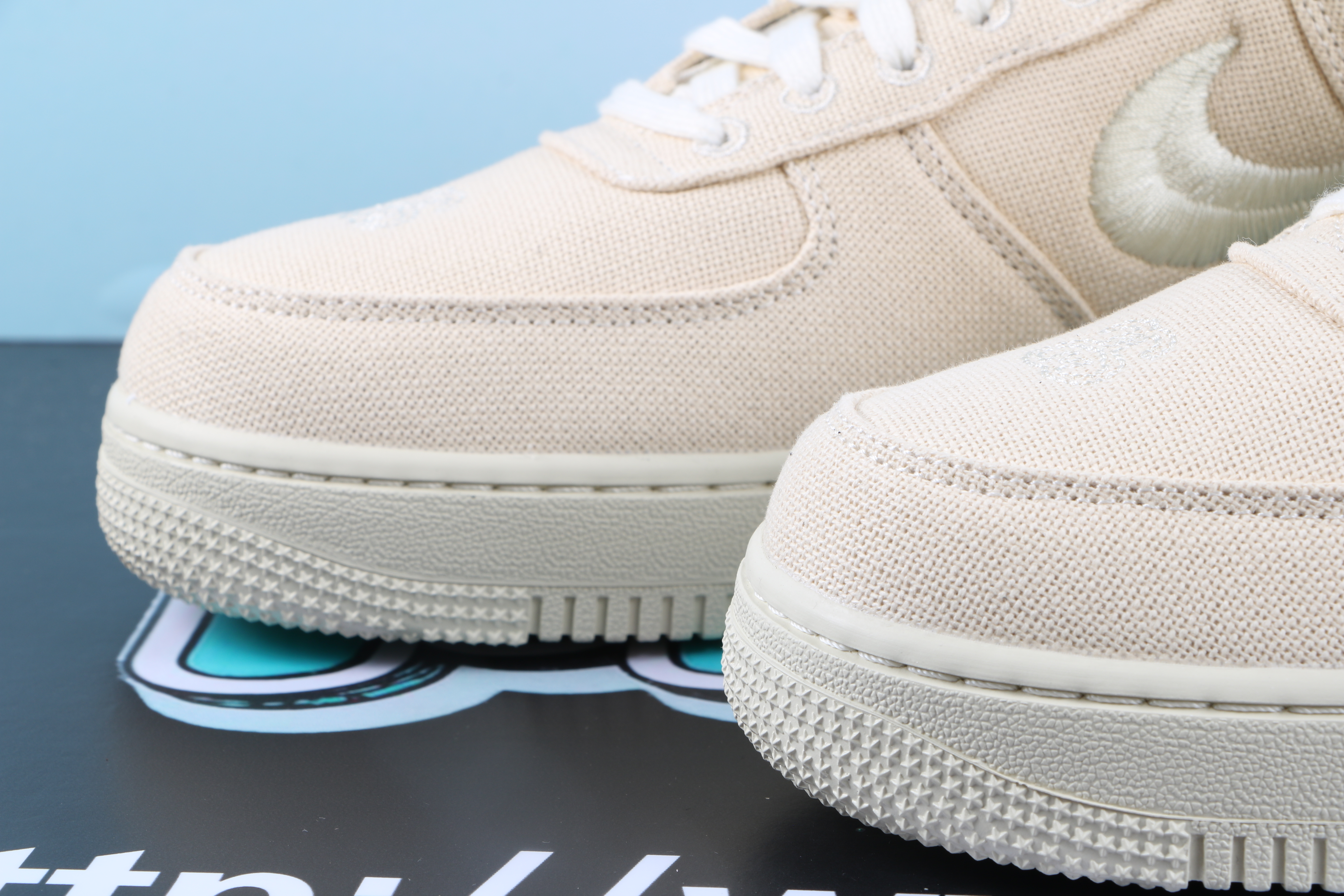 Nike Air Force 1 Low Stussy Fossil
