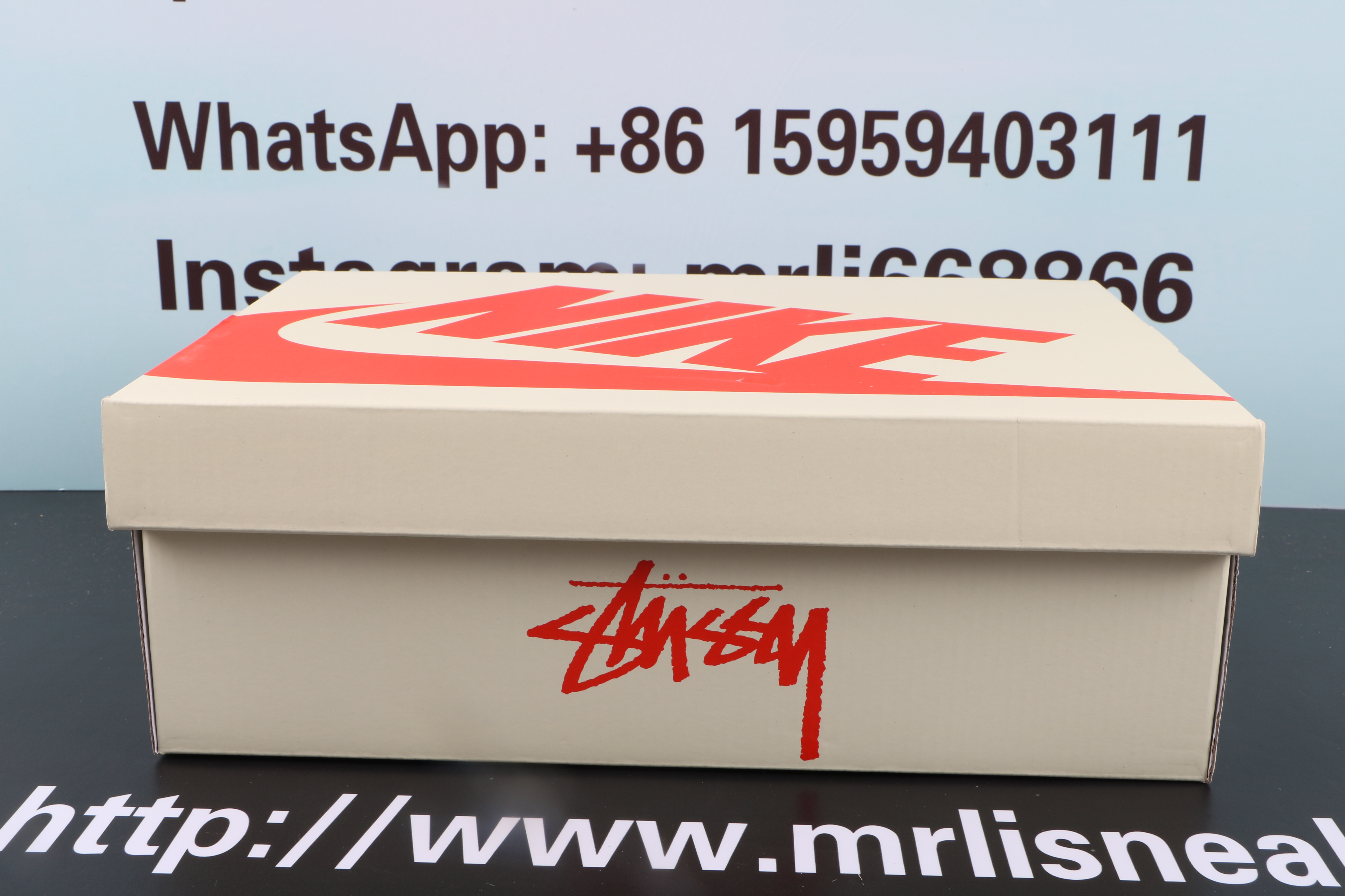 Nike Air Force 1 Low Stussy Fossil