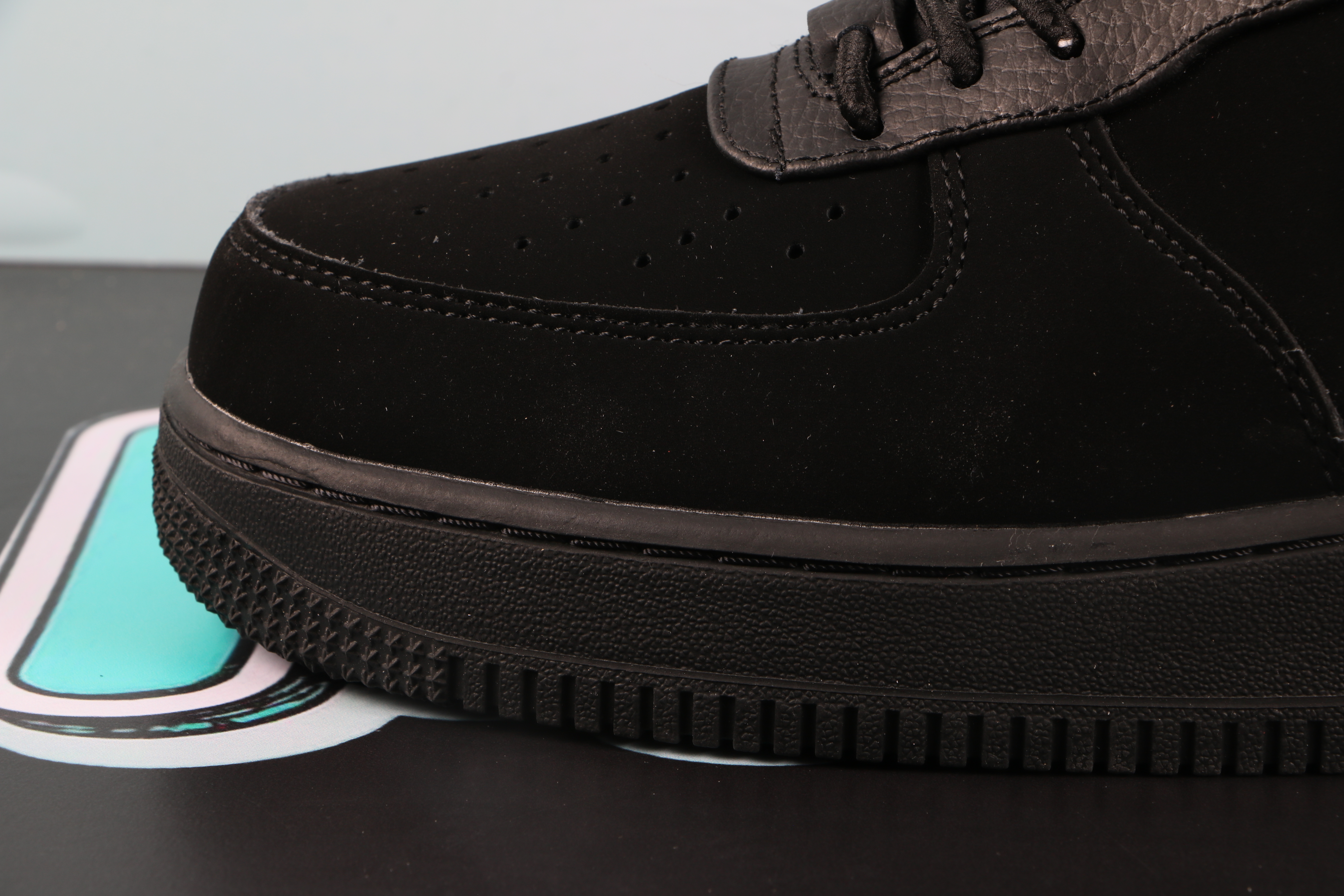 Nike Air Force 1 Low Tiffany & Co.1837