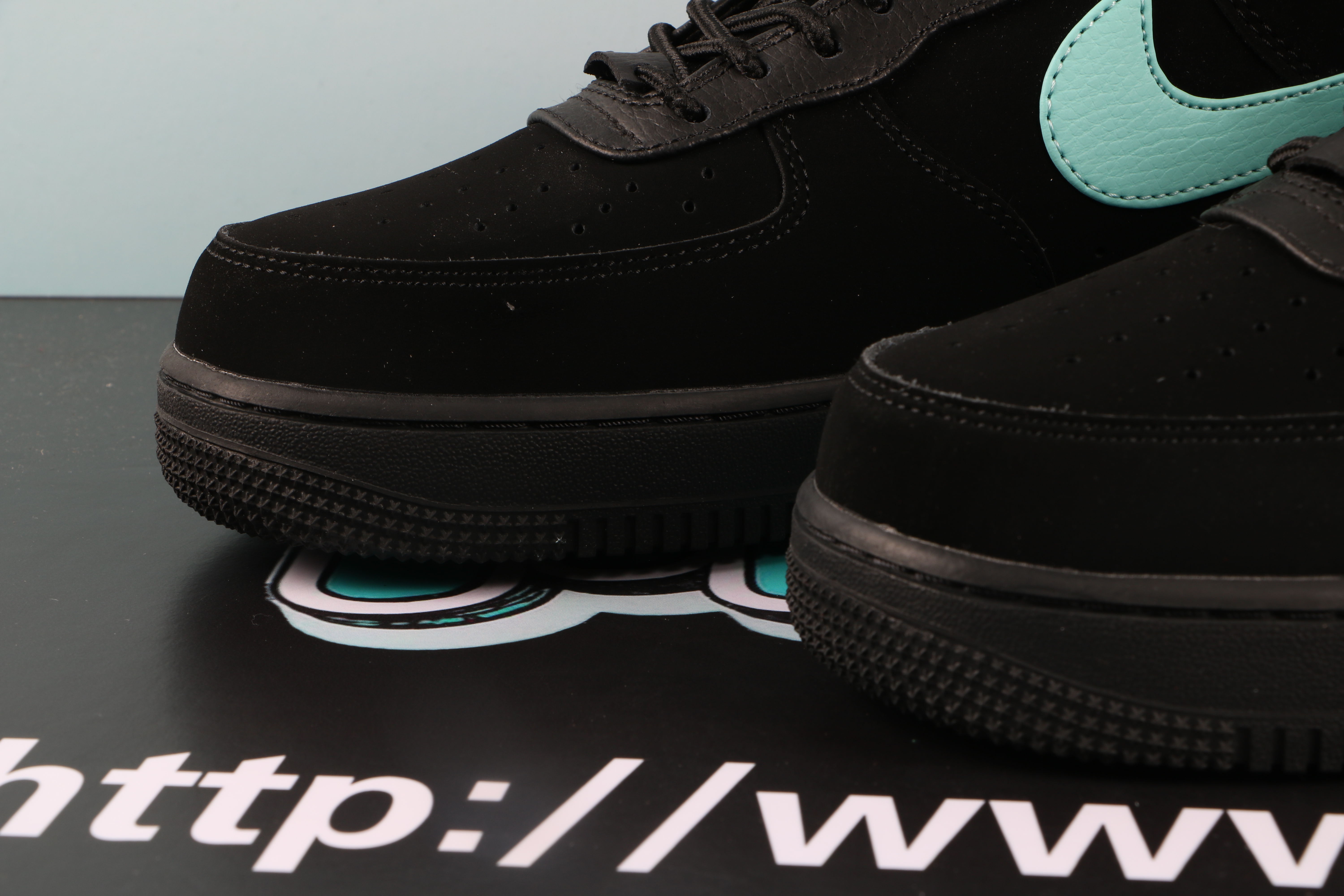 Nike Air Force 1 Low Tiffany & Co.1837