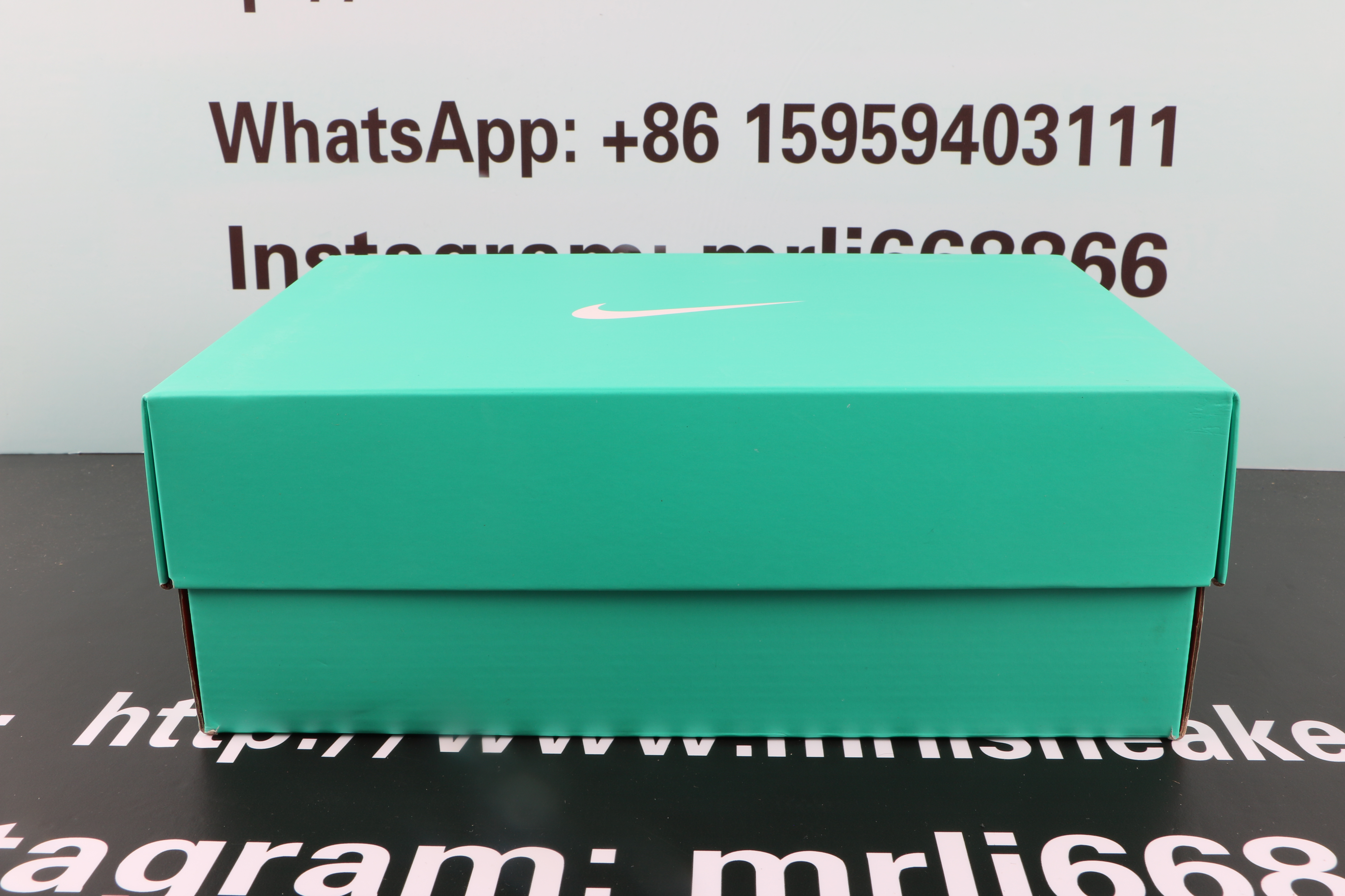 Nike Air Force 1 Low Tiffany & Co.1837