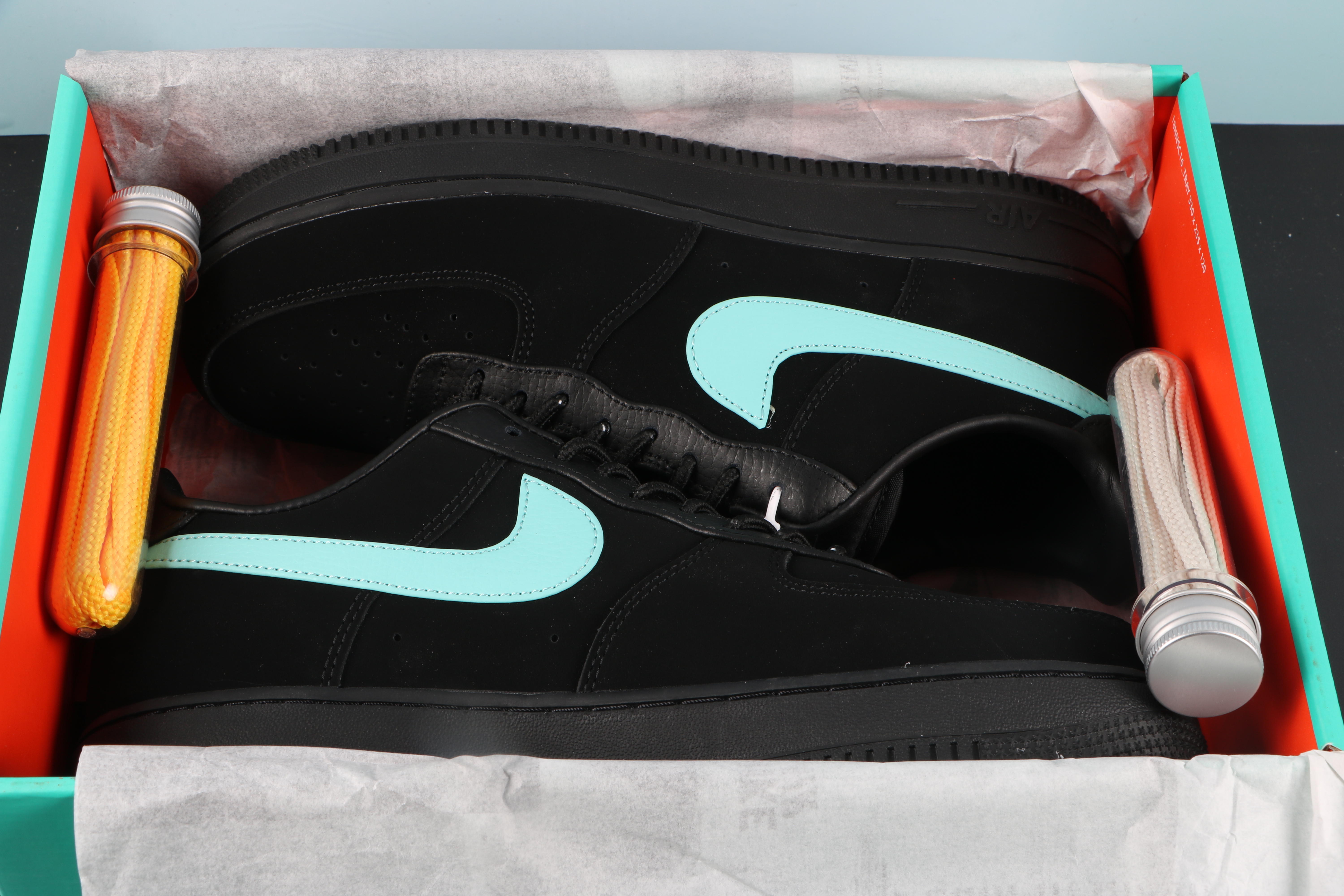 Nike Air Force 1 Low Tiffany & Co.1837