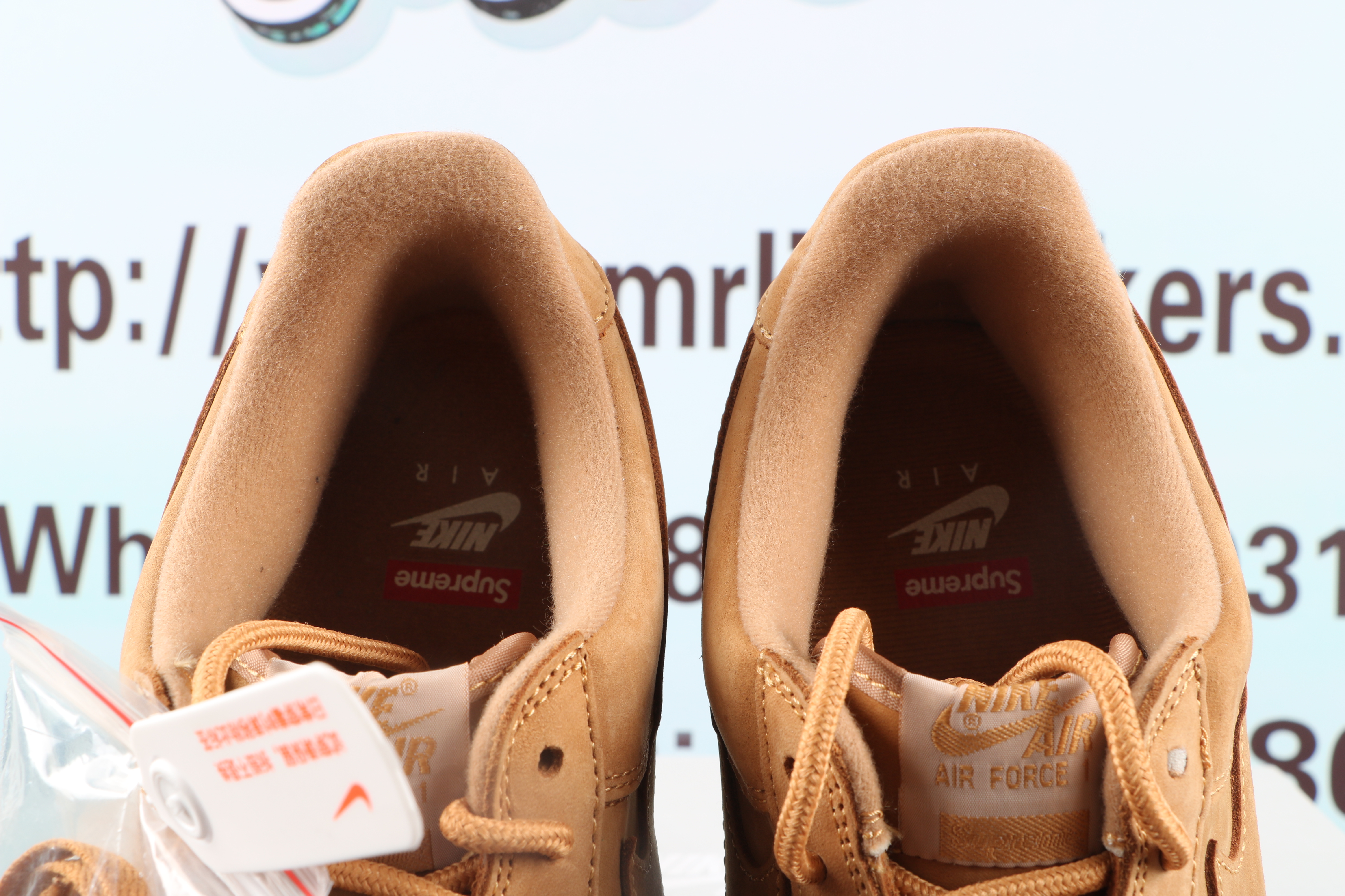Nike Air Force 1 Low SP Supreme Wheat