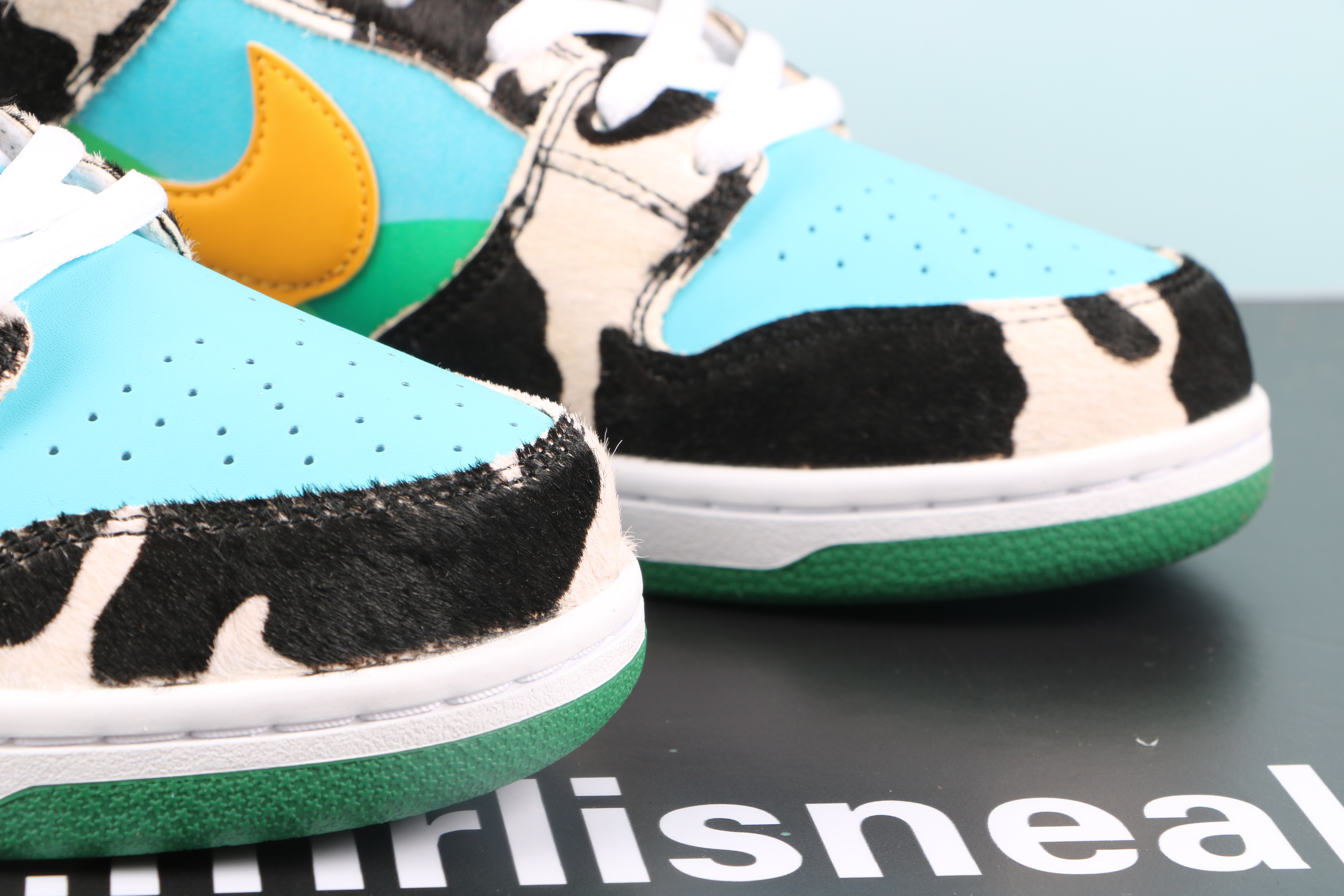 Nike SB Dunk Low Ben & Jerrys Chunky Dunky