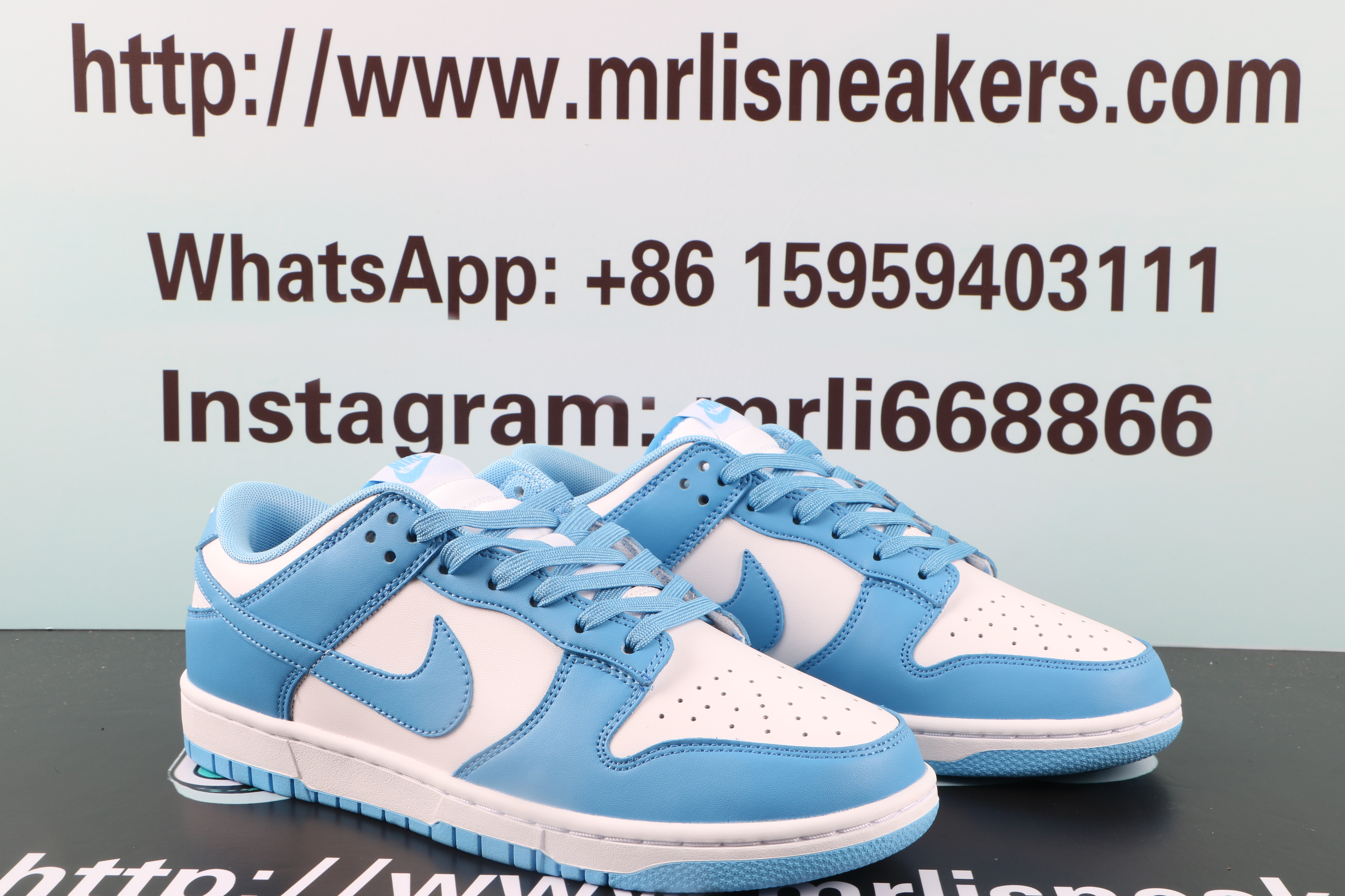 Nike SB Dunk Low UNC