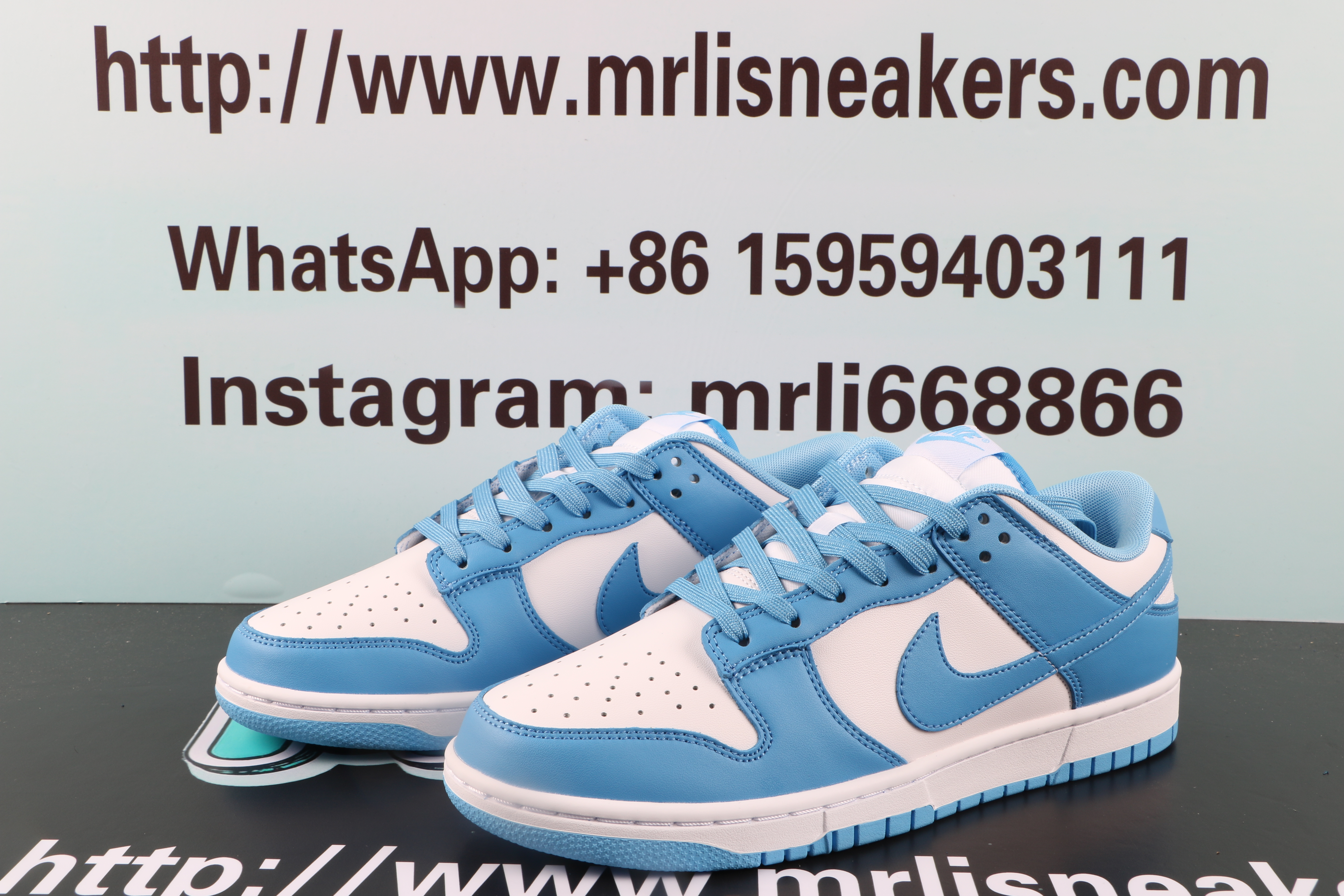 Nike SB Dunk Low UNC