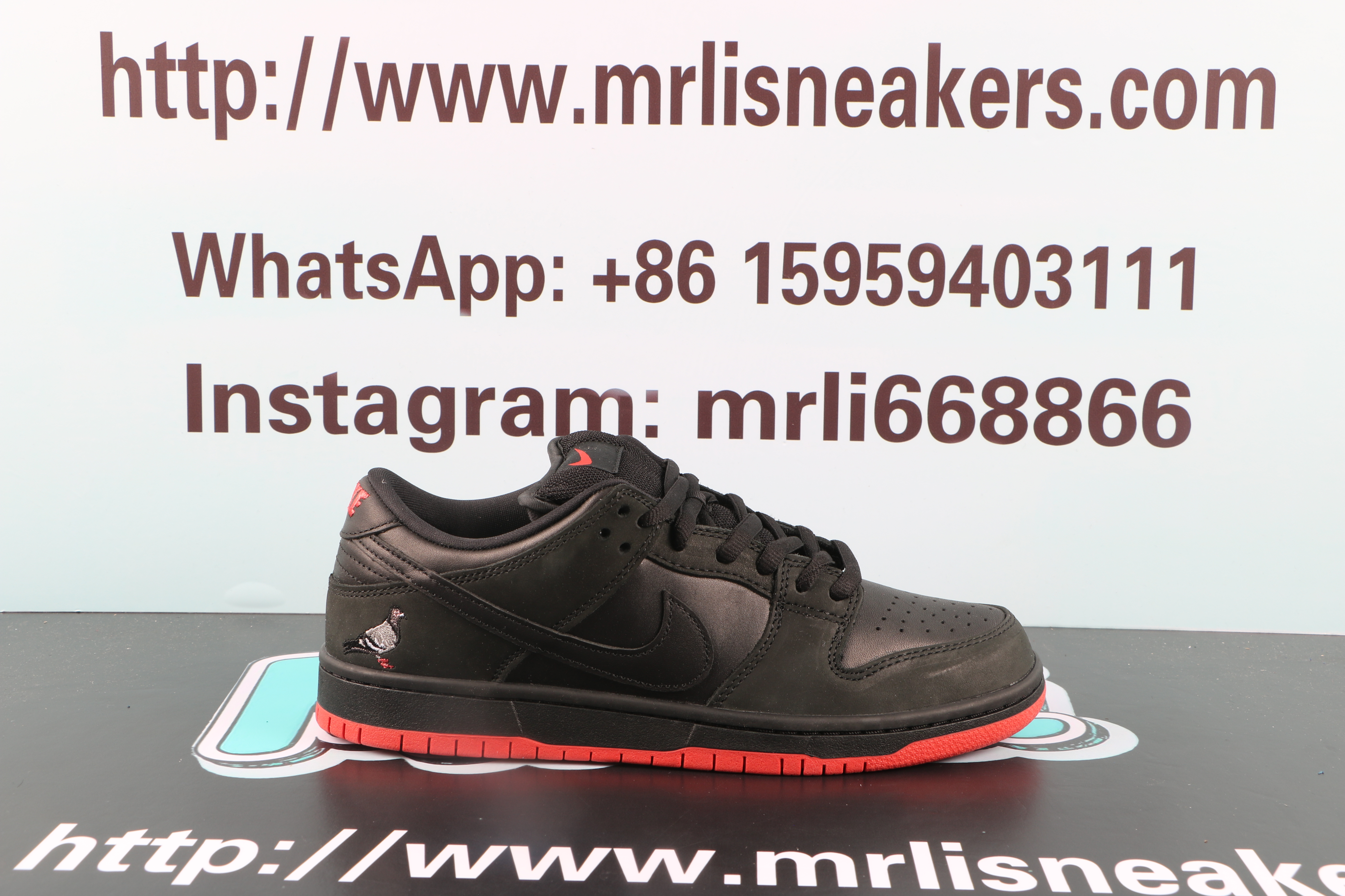 Nike SB Dunk Low Black Pigeon