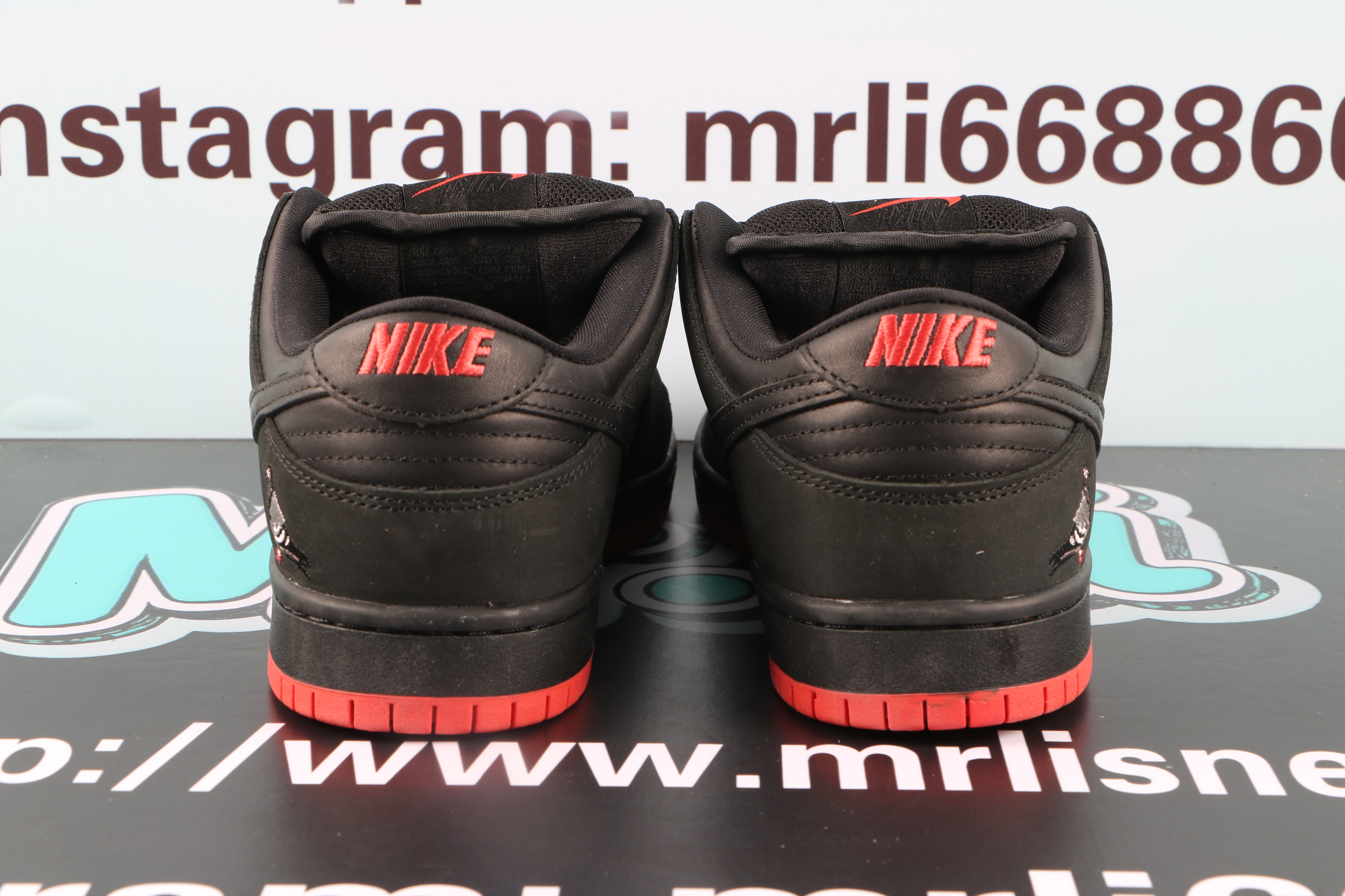 Nike SB Dunk Low Black Pigeon