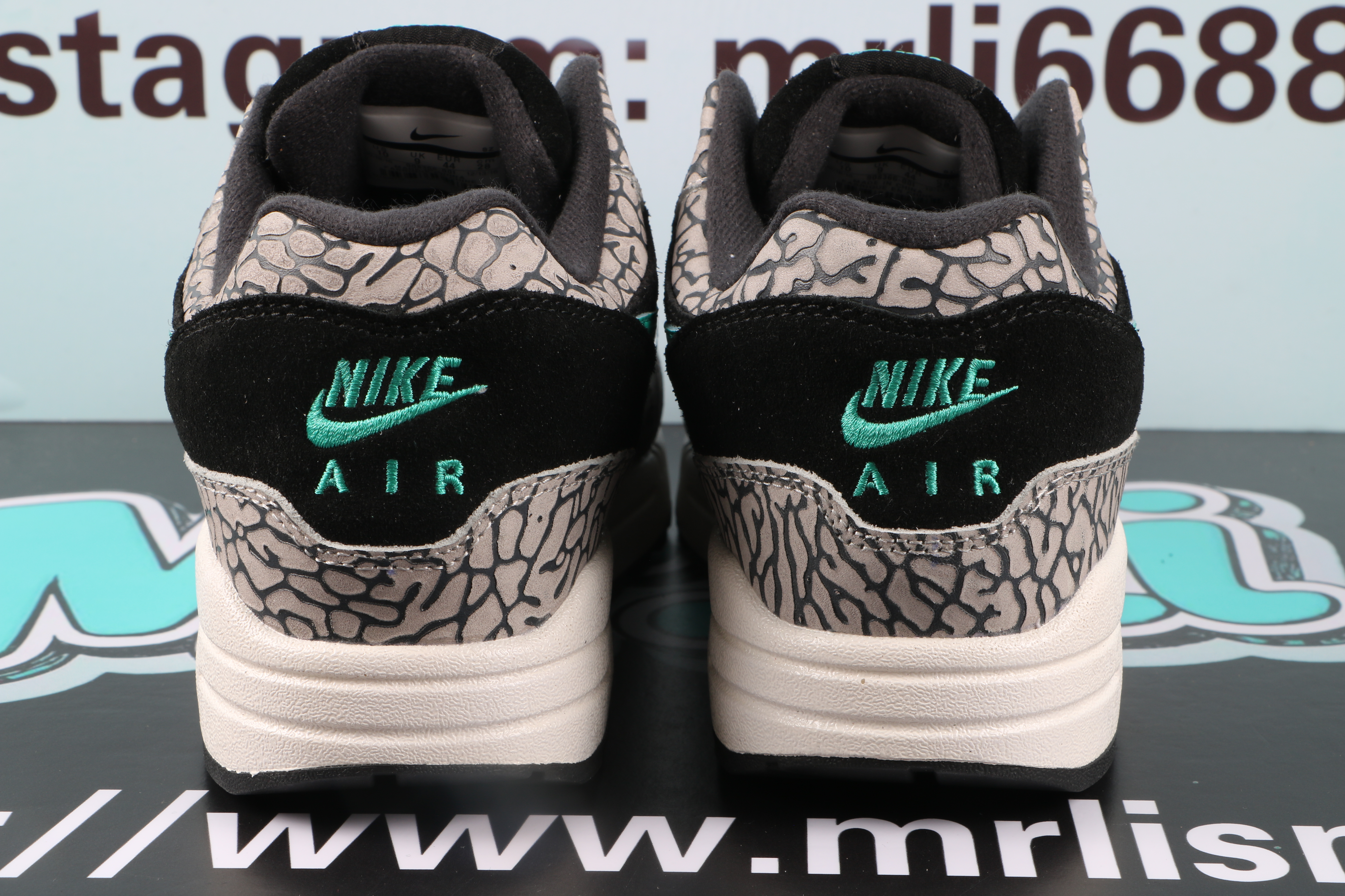Nike Air Max 1 atmos Elephant