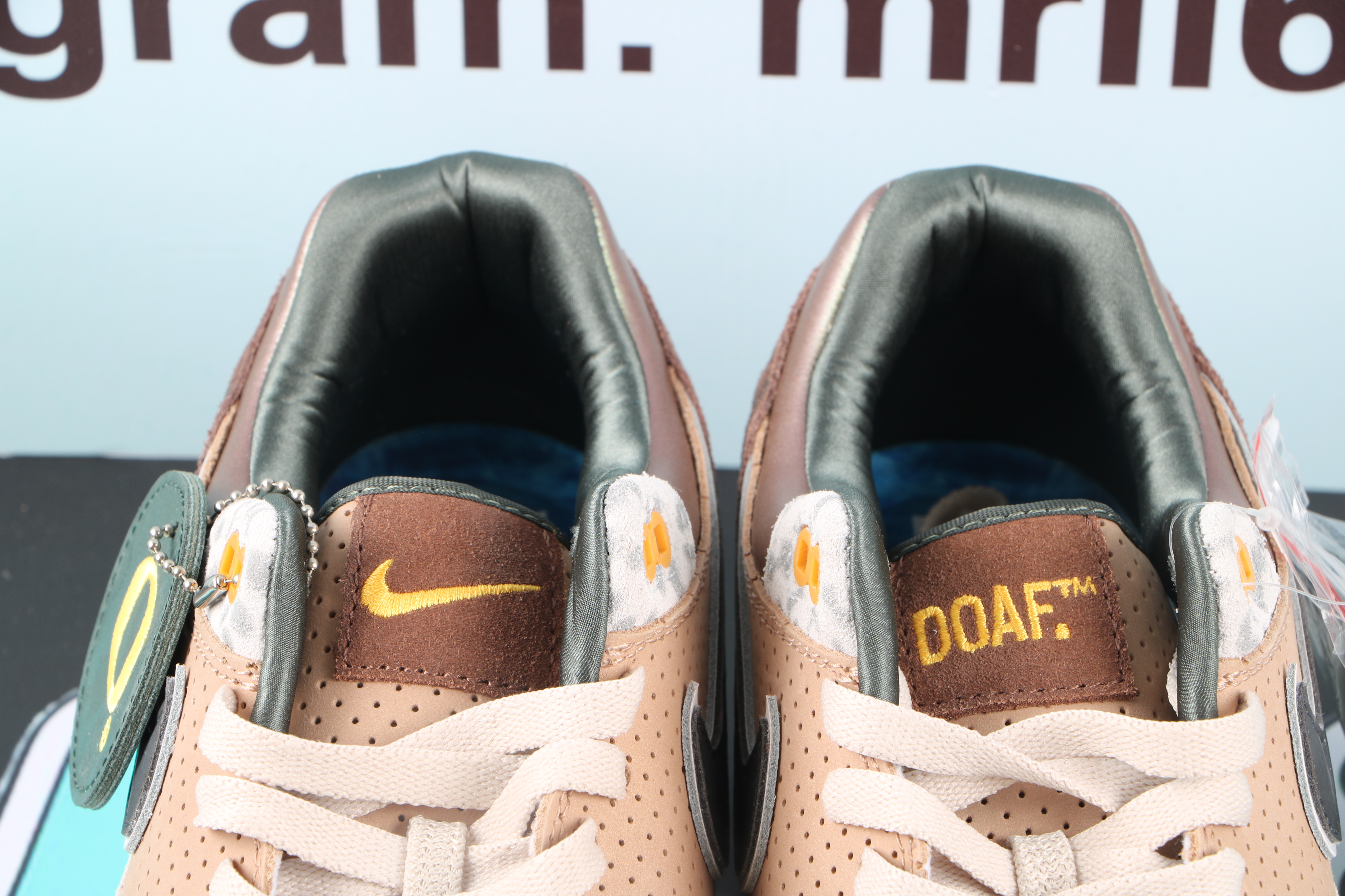 Nike Air Max 1'87 Premium University Oregon PE (2024)
