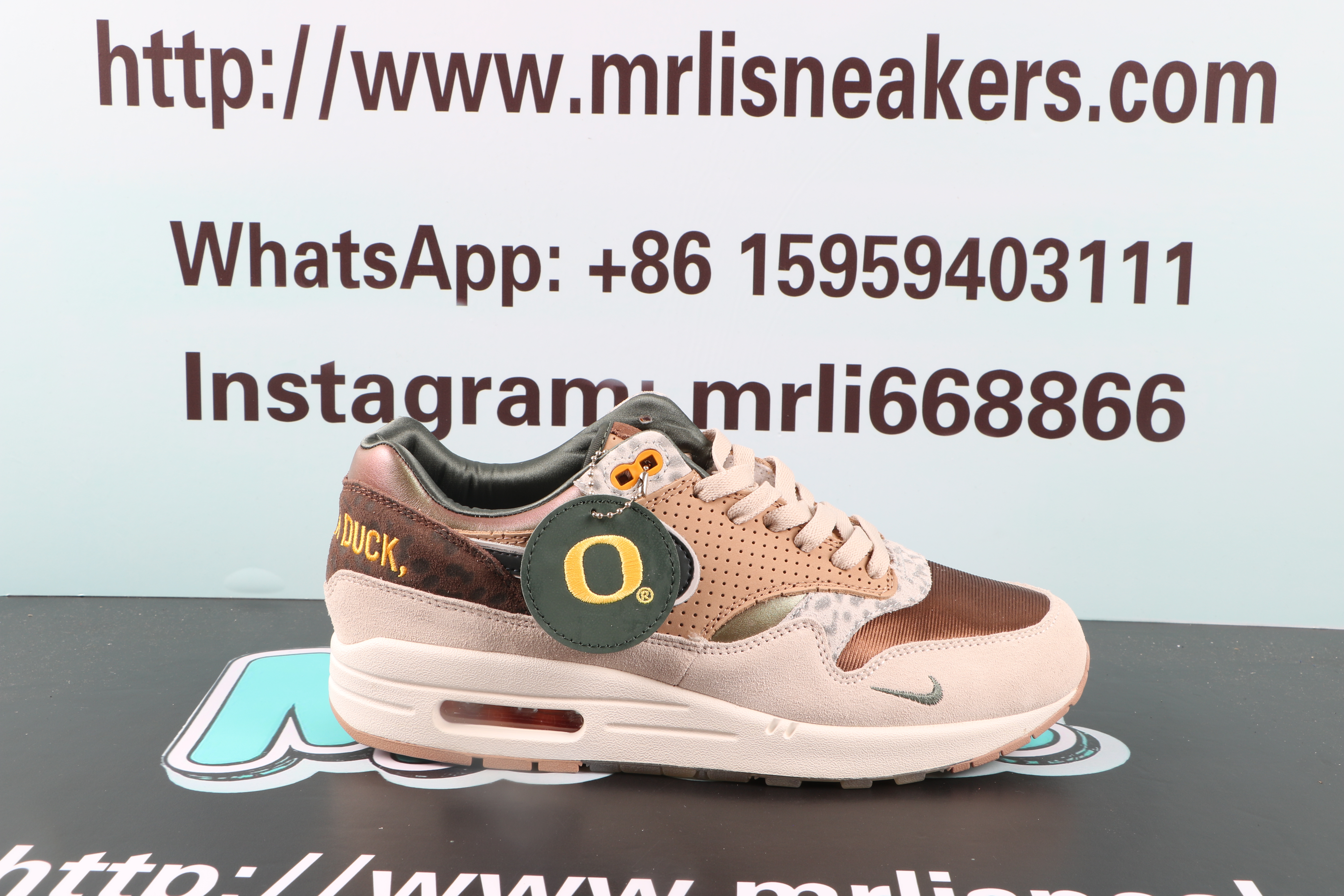Nike Air Max 1'87 Premium University Oregon PE (2024)