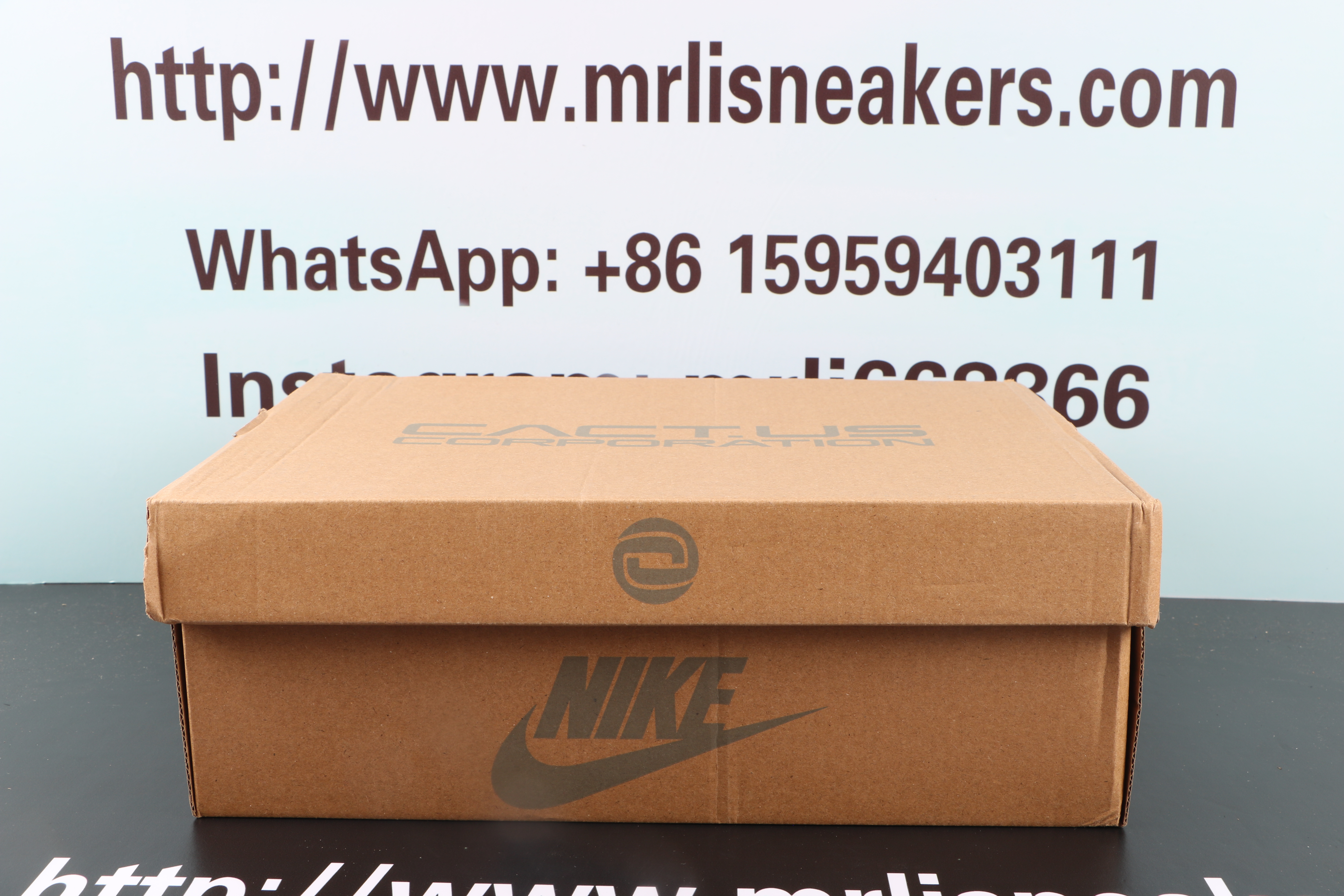 Travis Scott x Nike Air Max 1 "Wheat"