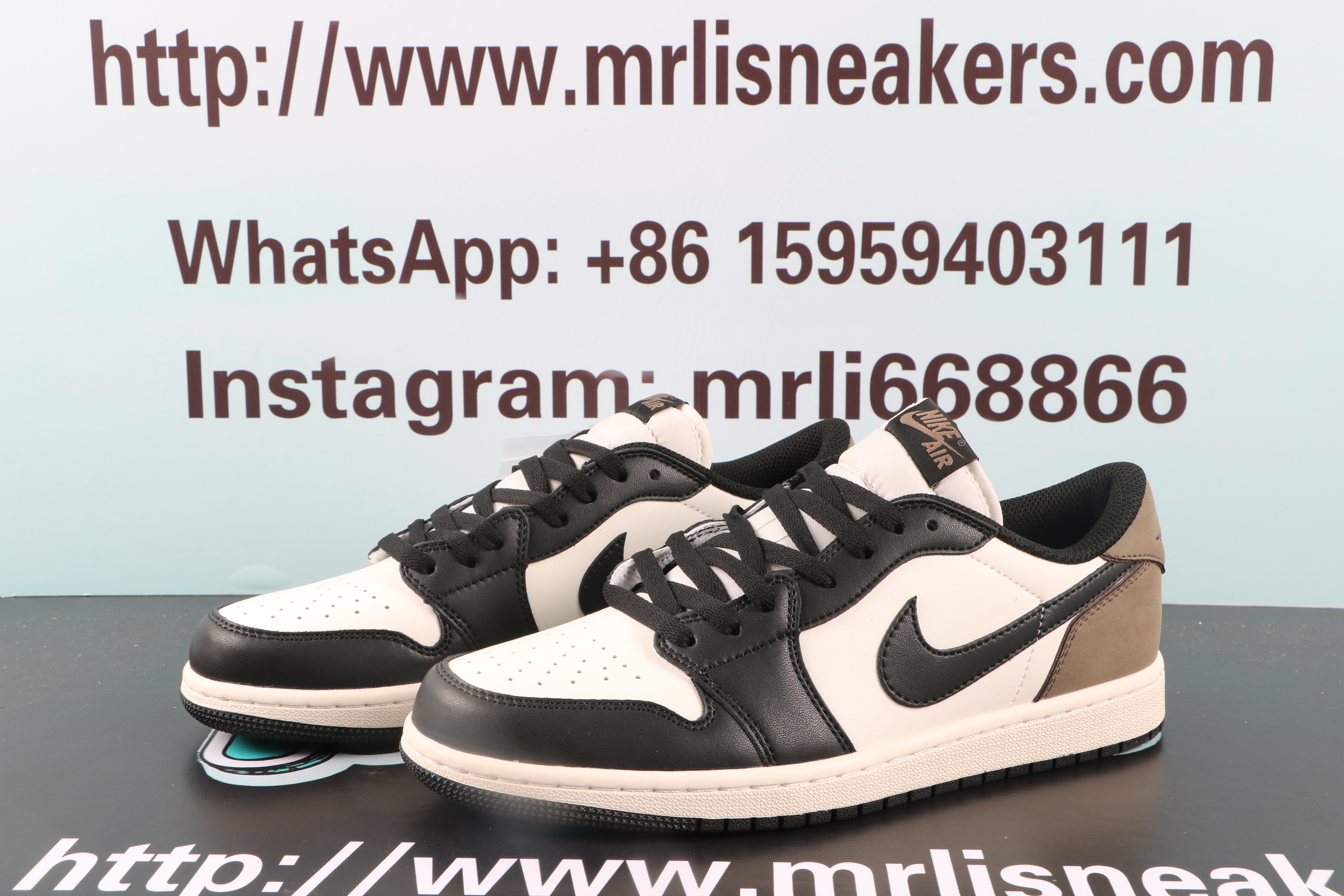 Jordan 1 Retro Low OG Mocha