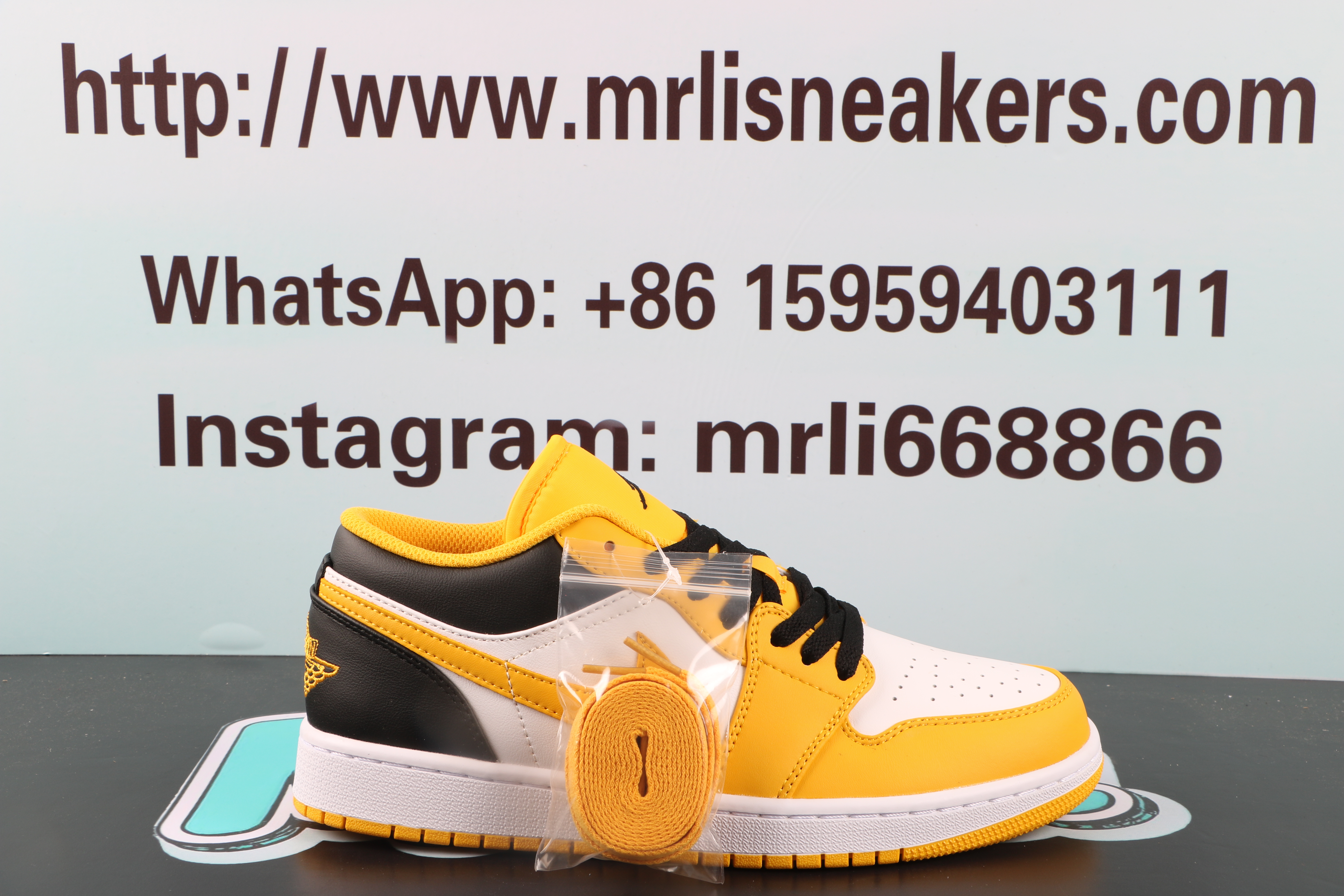 Air Jordan 1 Low University Gold White