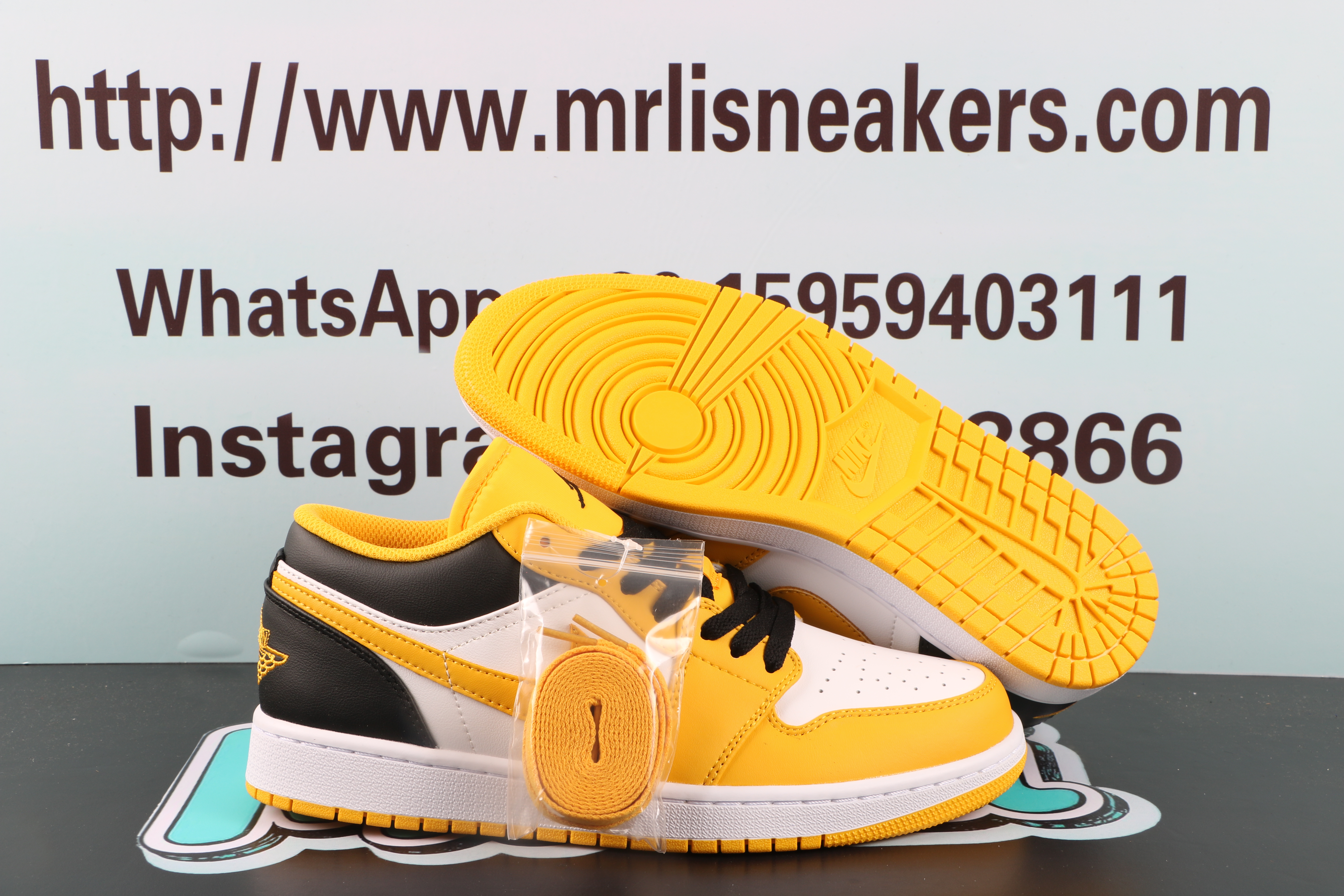 Air Jordan 1 Low University Gold White