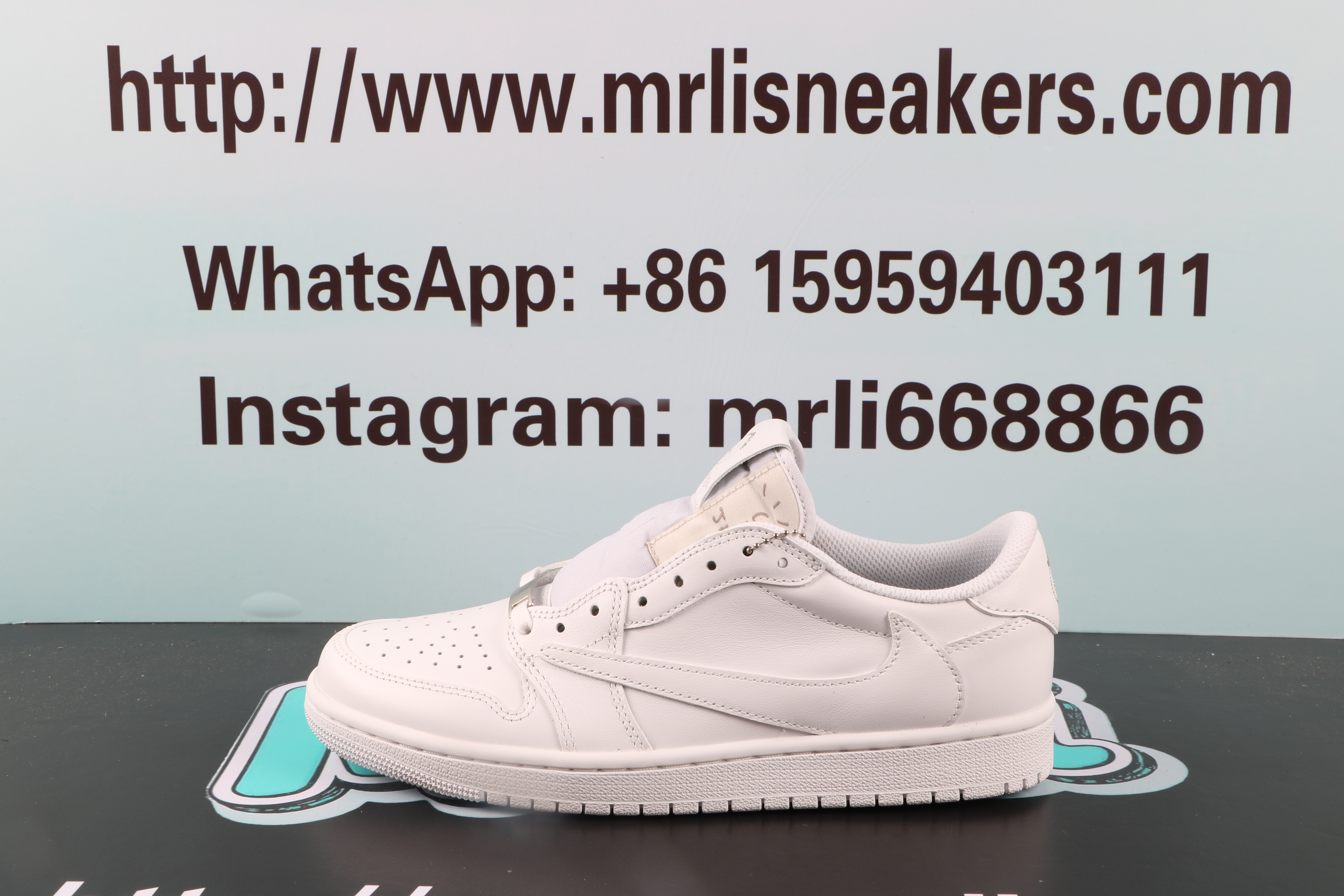 Jordan 1 Low Travis Scott White Party 2024