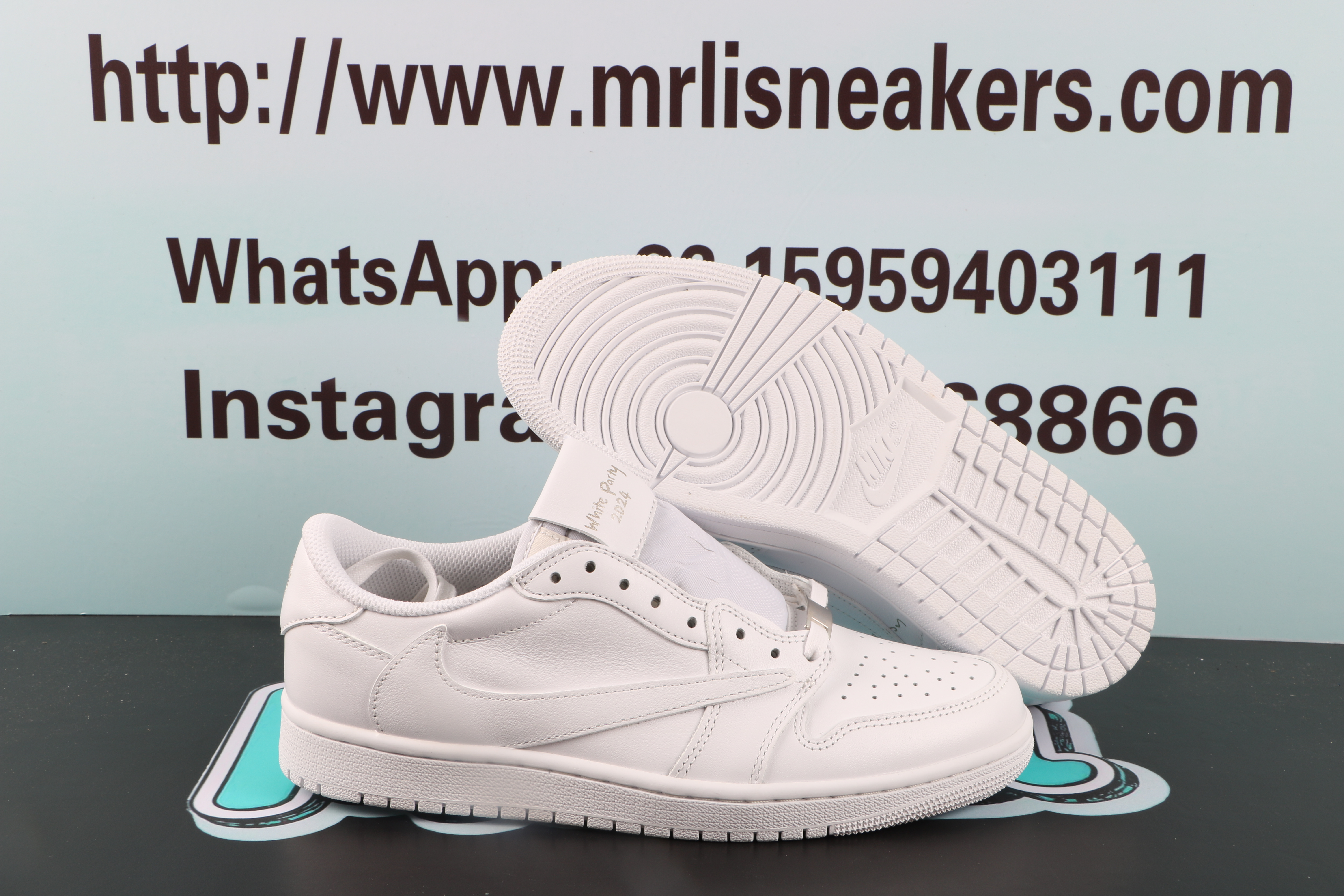 Jordan 1 Low Travis Scott White Party 2024