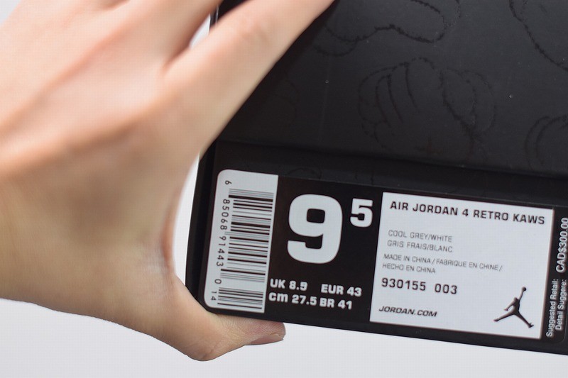 Jordan 4 Retro Kaws Jordan 4 Retro Kaws