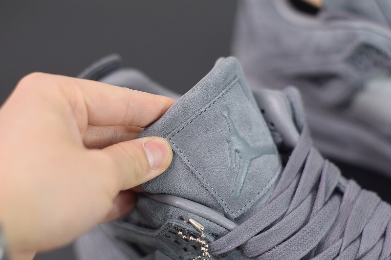 Jordan 4 Retro Kaws Jordan 4 Retro Kaws