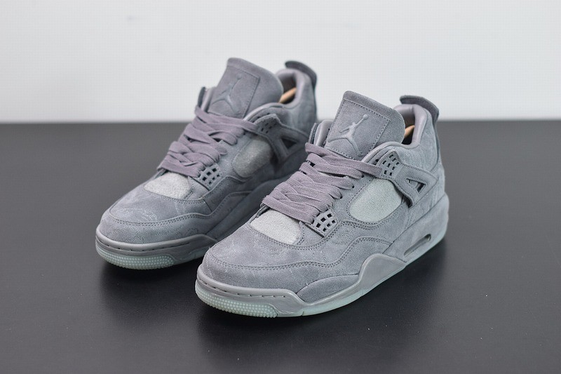 Jordan 4 Retro Kaws Jordan 4 Retro Kaws