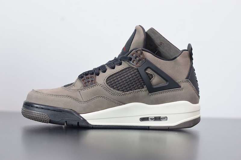 Jordan 4 Retro Travis Scott Dark Mocha/Sail Jordan 4 Retro Travis Scott Dark Mocha/Sail