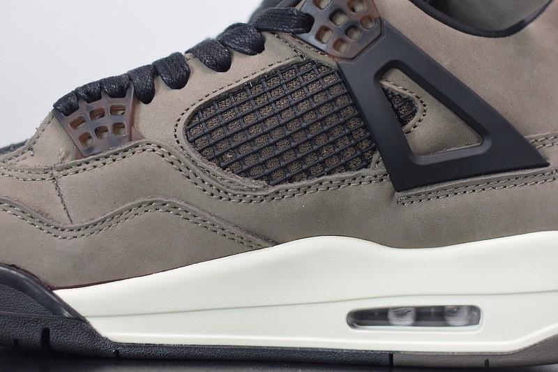 Jordan 4 Retro Travis Scott Dark Mocha/Sail Jordan 4 Retro Travis Scott Dark Mocha/Sail