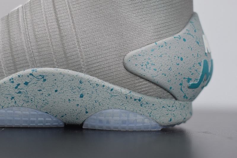 Nike Mag Come Back To The Future(Auto Lacing) Nike Mag Come Back To The Future(Auto Lacing)