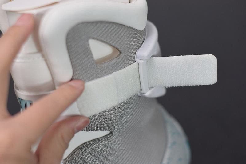 Nike Mag Come Back To The Future(Auto Lacing) Nike Mag Come Back To The Future(Auto Lacing)