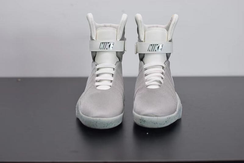 Nike Mag Come Back To The Future(Auto Lacing) Nike Mag Come Back To The Future(Auto Lacing)