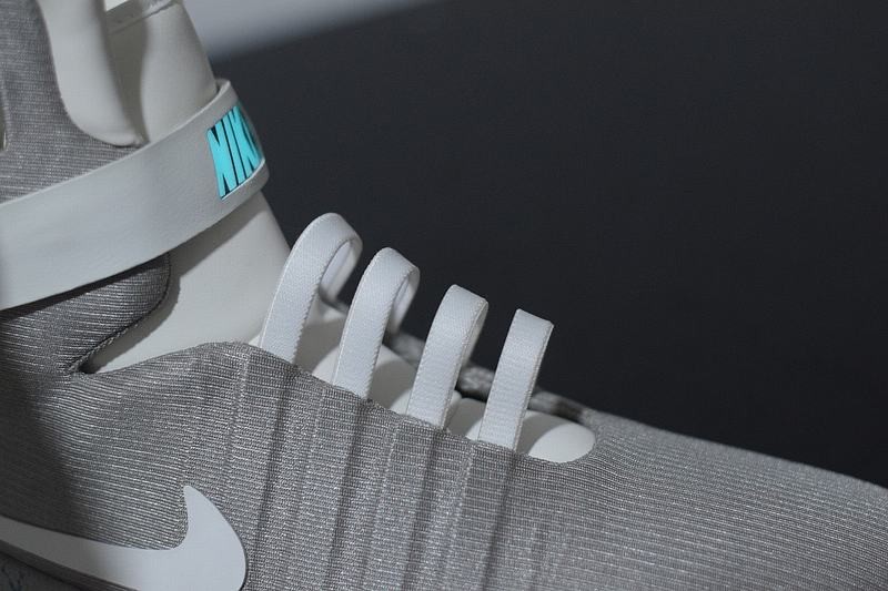 Nike Mag Come Back To The Future(Auto Lacing) Nike Mag Come Back To The Future(Auto Lacing)