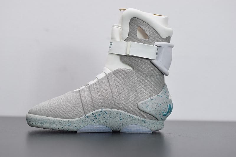 Nike Mag Come Back To The Future(Auto Lacing) Nike Mag Come Back To The Future(Auto Lacing)