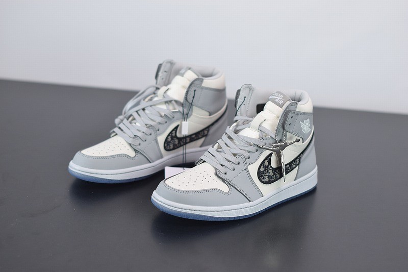 Jordan 1 Retro High Dior (HB Batch) Jordan 1 Retro High Dior (HB Batch)