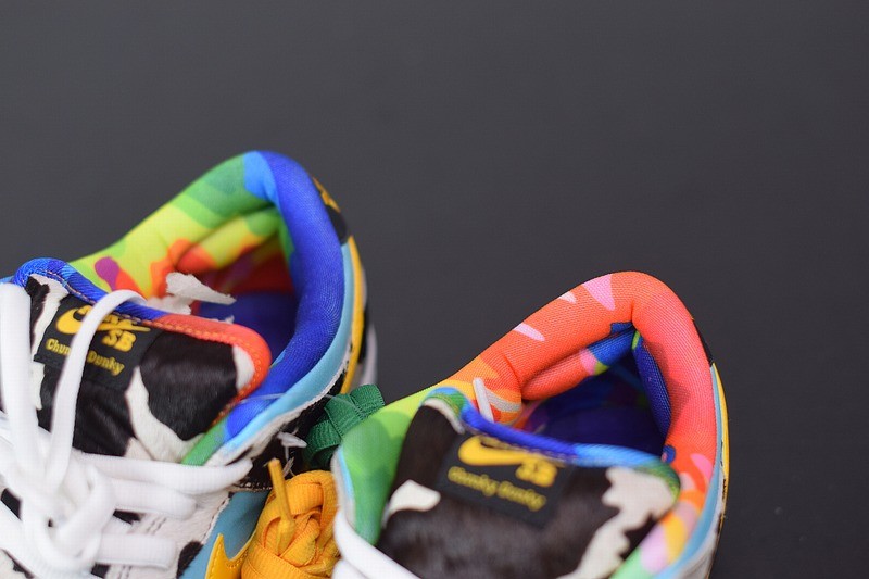 Nike SB Dunk Low Ben & Jerrys Chunky Dunky Nike SB Dunk Low Ben & Jerrys Chunky Dunky
