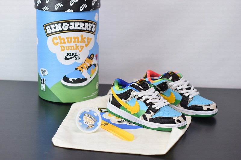 Nike SB Dunk Low Ben & Jerrys Chunky Dunky Nike SB Dunk Low Ben & Jerrys Chunky Dunky