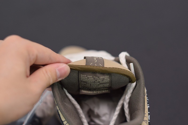 Nike SB Dunk Low Travis Scott (Special Box) Nike SB Dunk Low Travis Scott (Special Box)