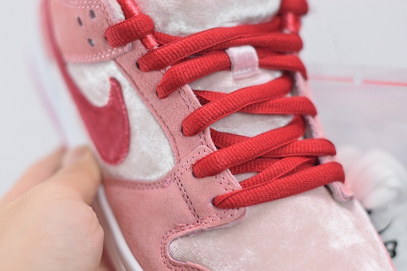 Nike SB Dunk Low StrangeLove Skateboards (Special Box) Nike SB Dunk Low StrangeLove Skateboards (Special Box)