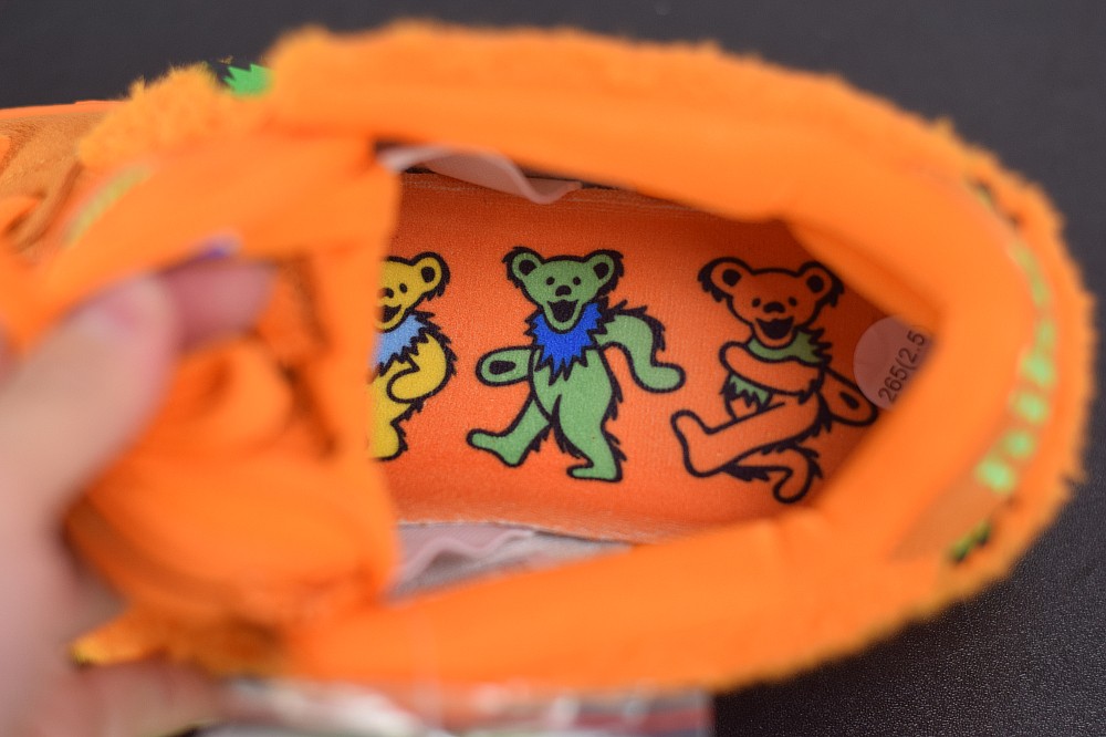 Nike SB Dunk Low Grateful Dead Bears Orange Nike SB Dunk Low Grateful Dead Bears Orange