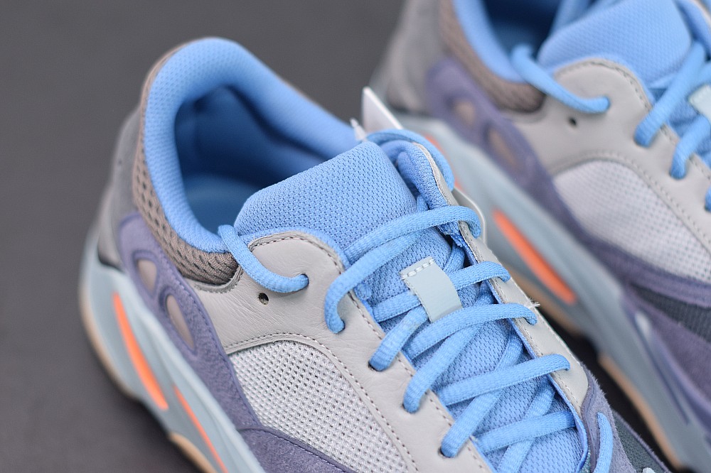 Yeezy Boost 700 Carbon Blue Yeezy Boost 700 Carbon Blue