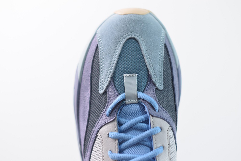 Yeezy Boost 700 Carbon Blue Yeezy Boost 700 Carbon Blue