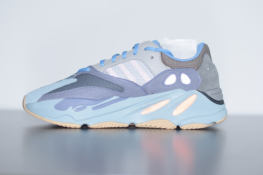Yeezy Boost 700 Carbon Blue Yeezy Boost 700 Carbon Blue