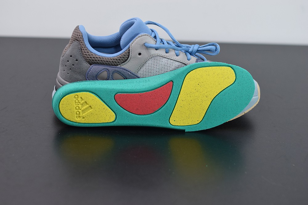 Yeezy Boost 700 Carbon Blue Yeezy Boost 700 Carbon Blue