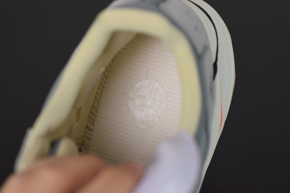 Yeezy Boost 700 Magnet Yeezy Boost 700 Magnet