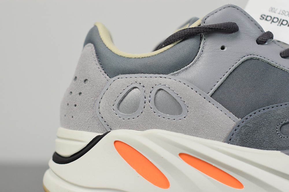 Yeezy Boost 700 Magnet Yeezy Boost 700 Magnet